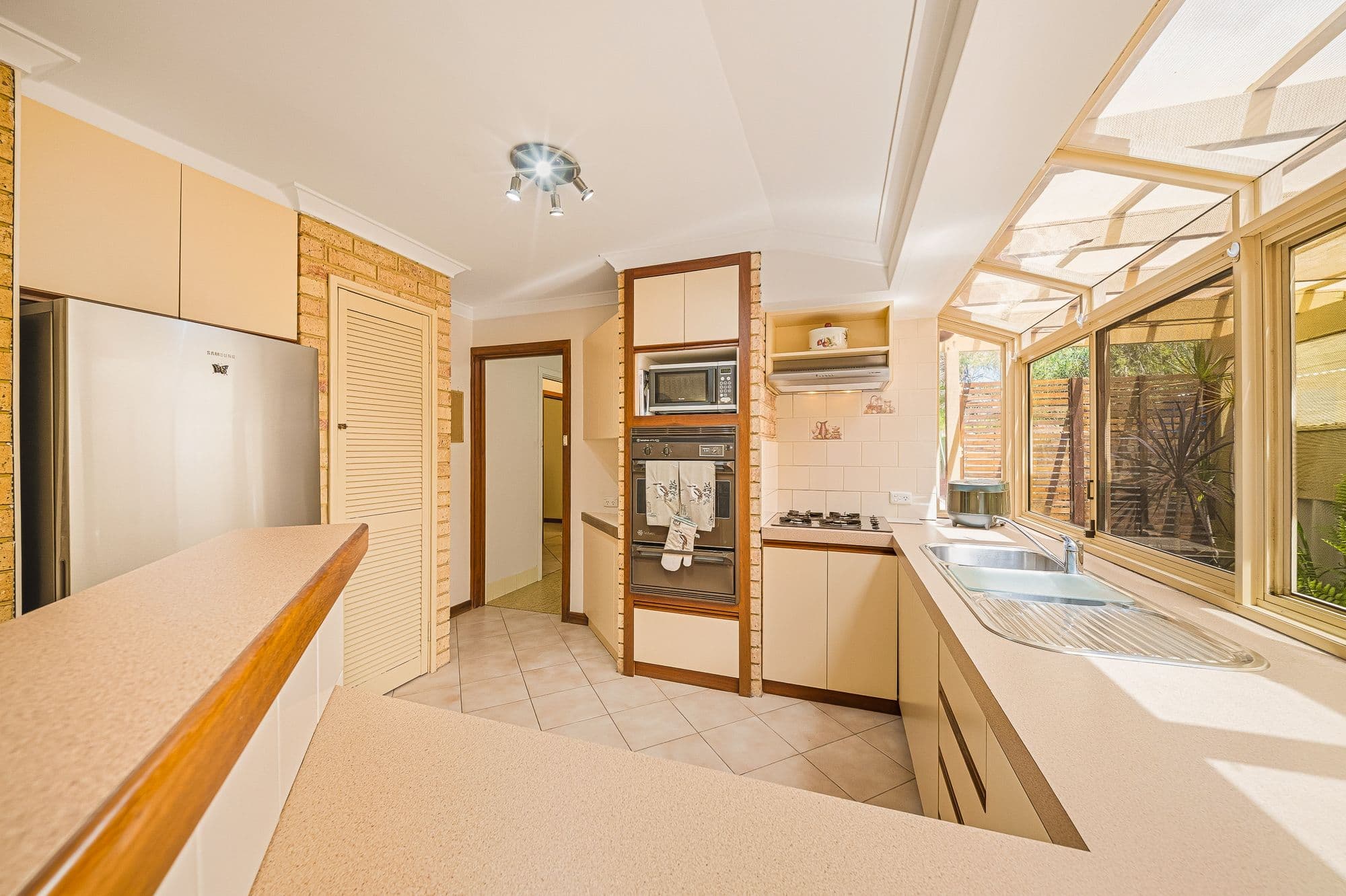 7 Davies Crescent, Kardinya WA 6163, Kardinya - Thumbnail 5