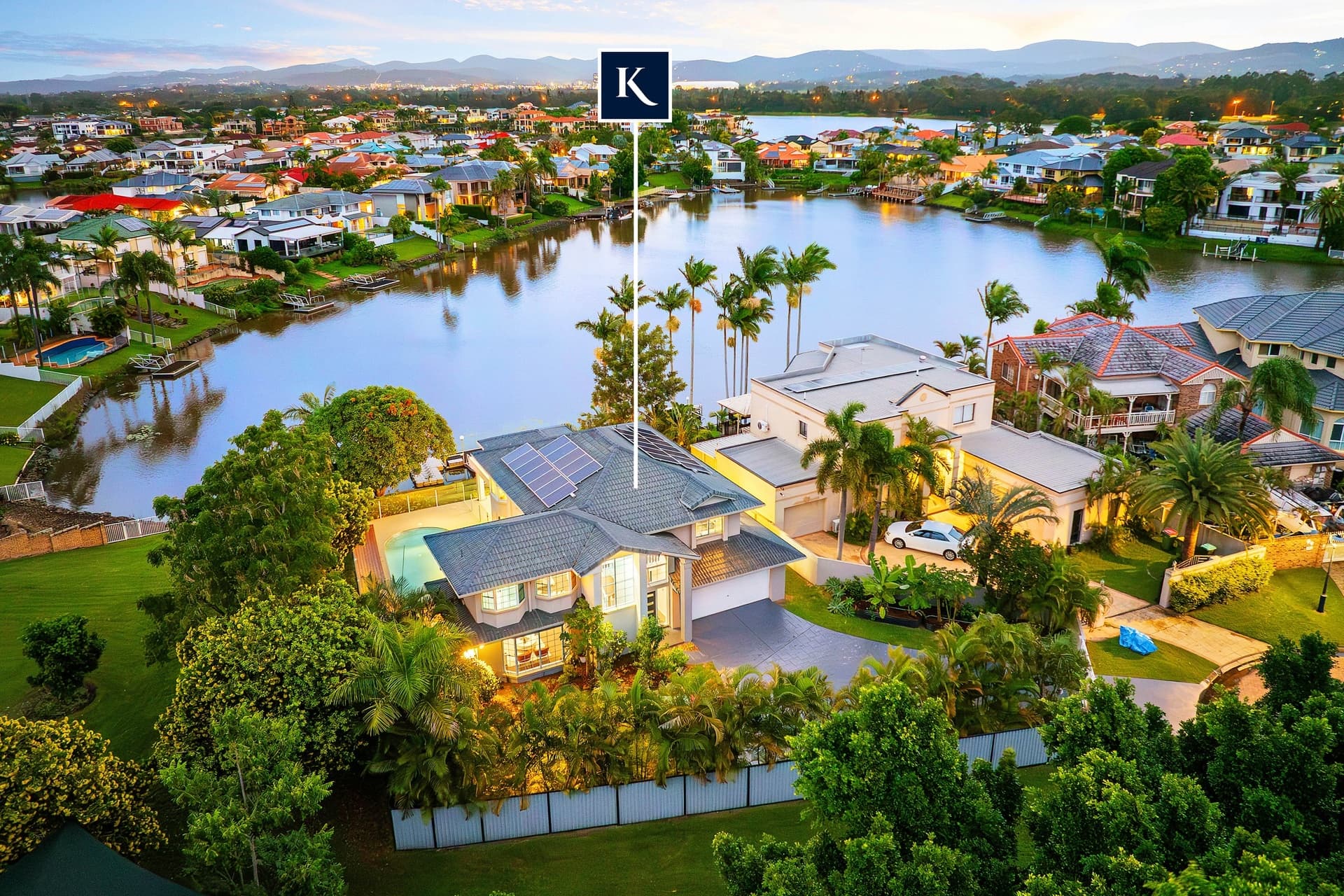 9/85 Beauchamp Street, Clear Island Waters - Image 1