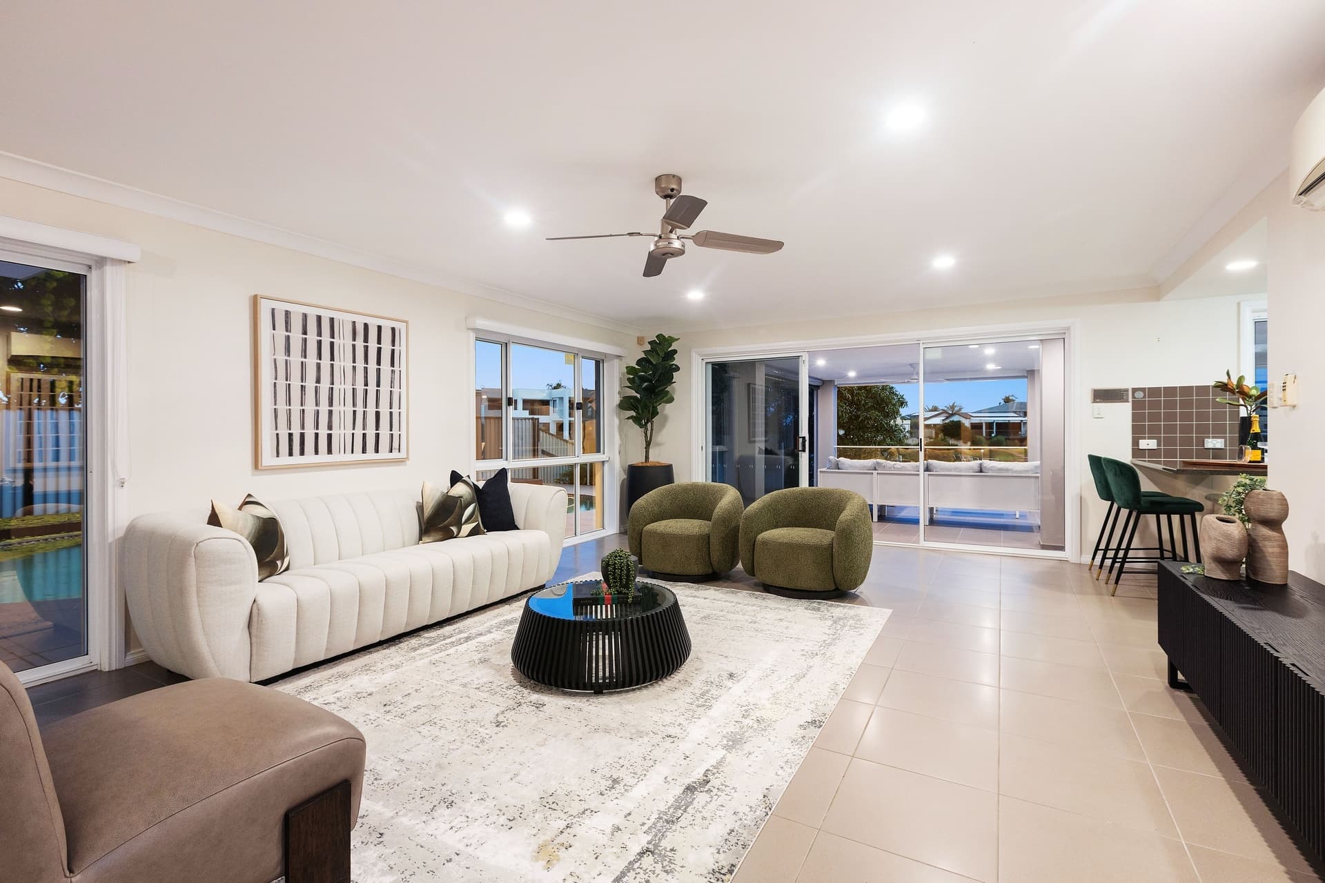 9/85 Beauchamp Street, Clear Island Waters - Thumbnail 7