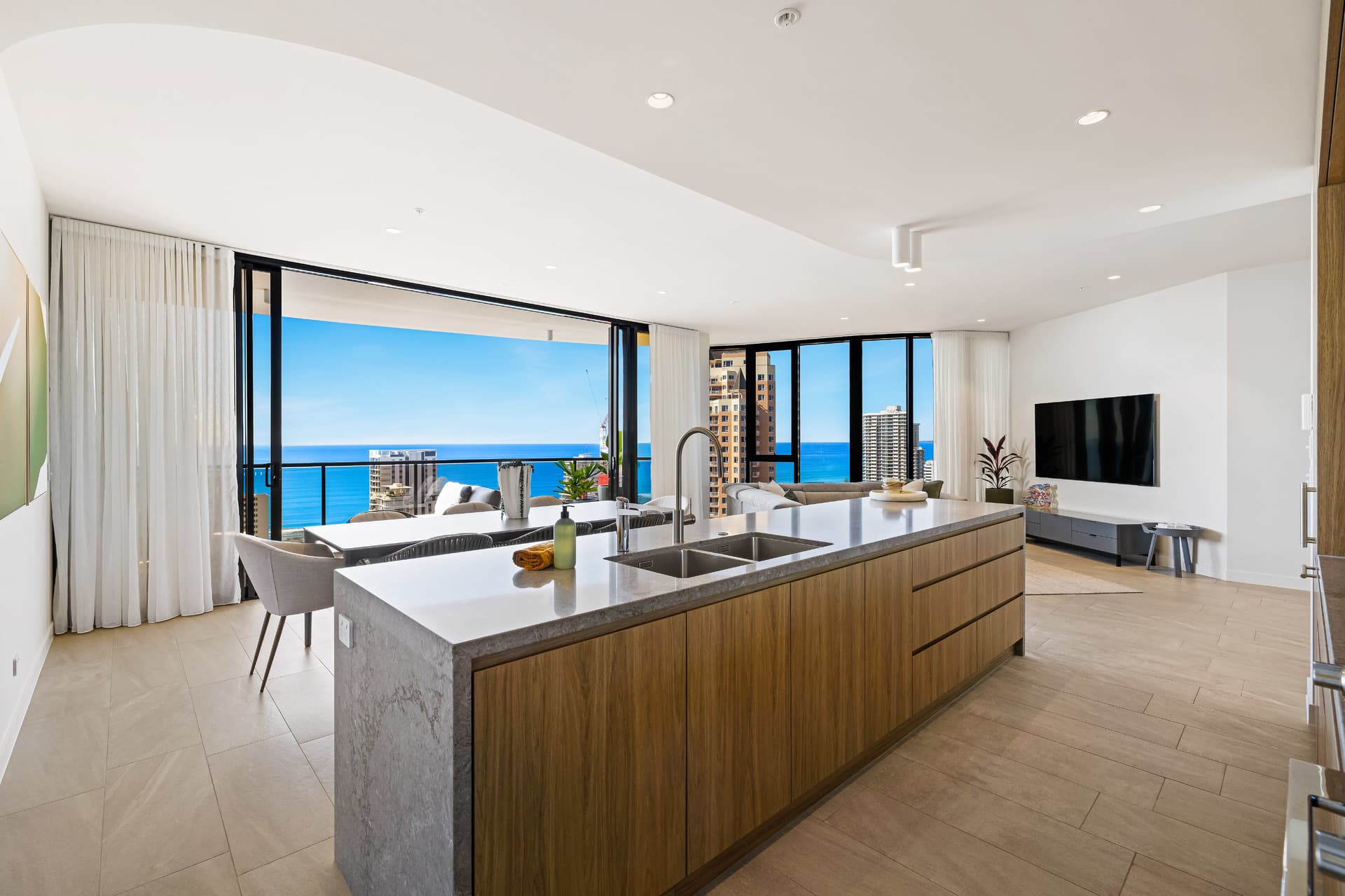 Level 24, 2402/36 Britannia Avenue, Broadbeach, QLD, 4218, Broadbeach - Thumbnail 5