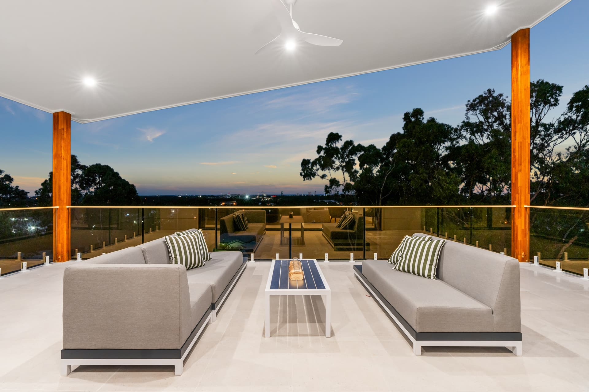 779 Ashmore Road, Molendinar, QLD, 4214, Molendinar - Thumbnail 2