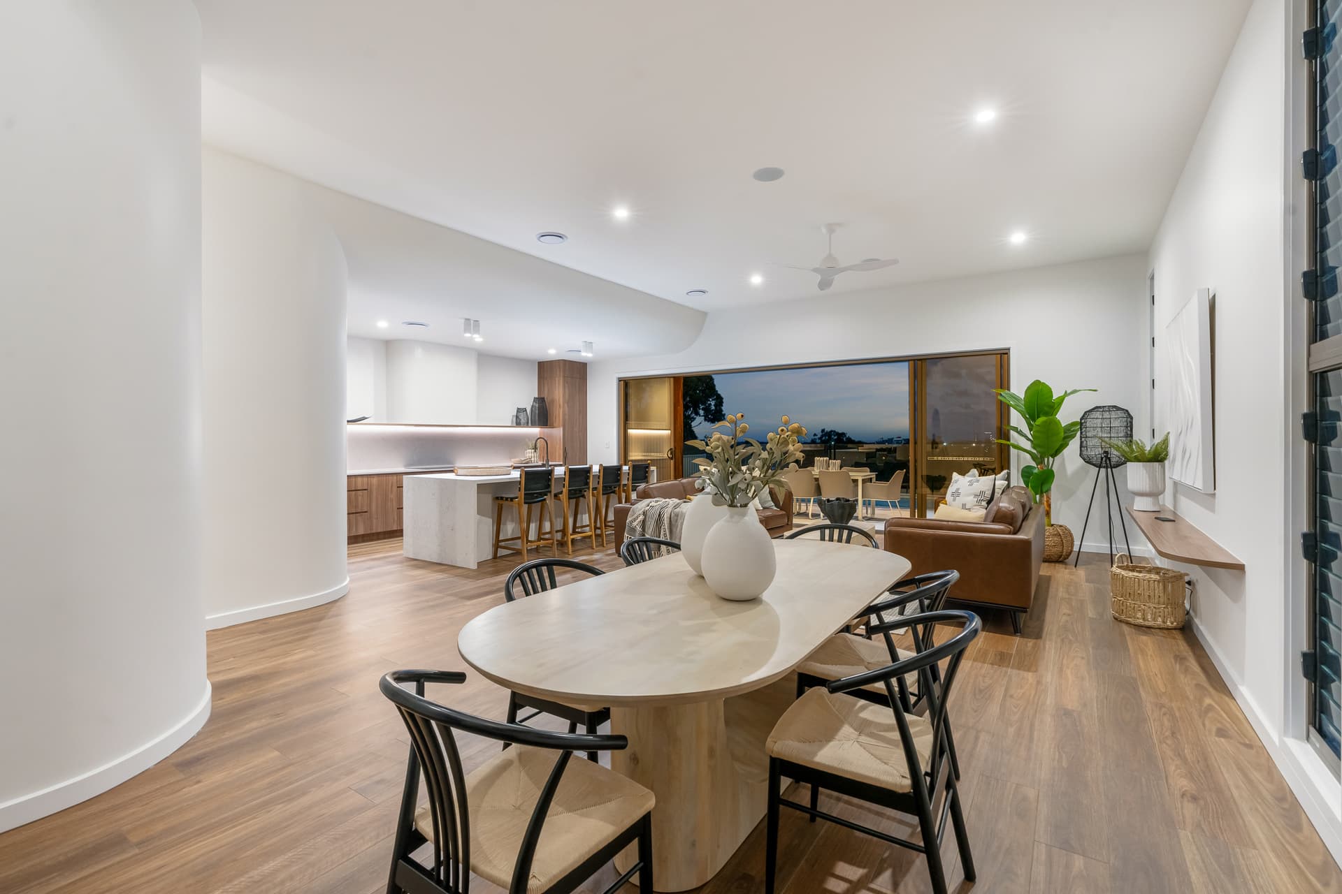 779 Ashmore Road, Molendinar, QLD, 4214, Molendinar - Thumbnail 4
