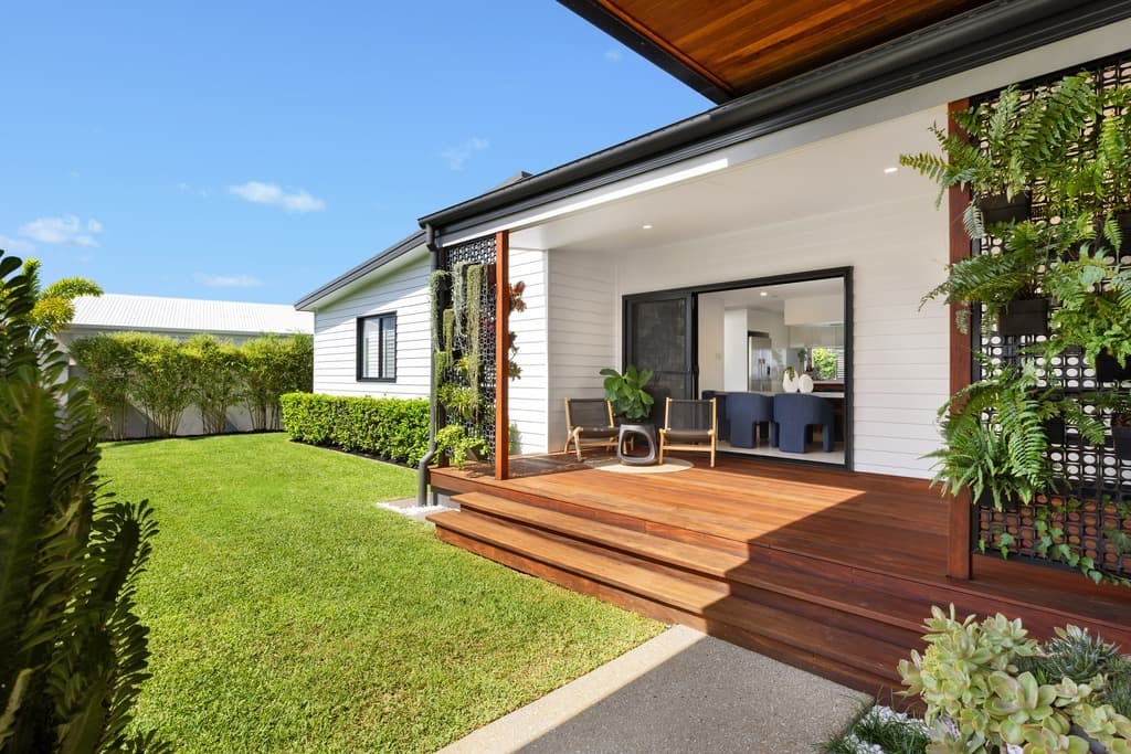 12/38-42 Minter Street, Mermaid Waters - Thumbnail 3