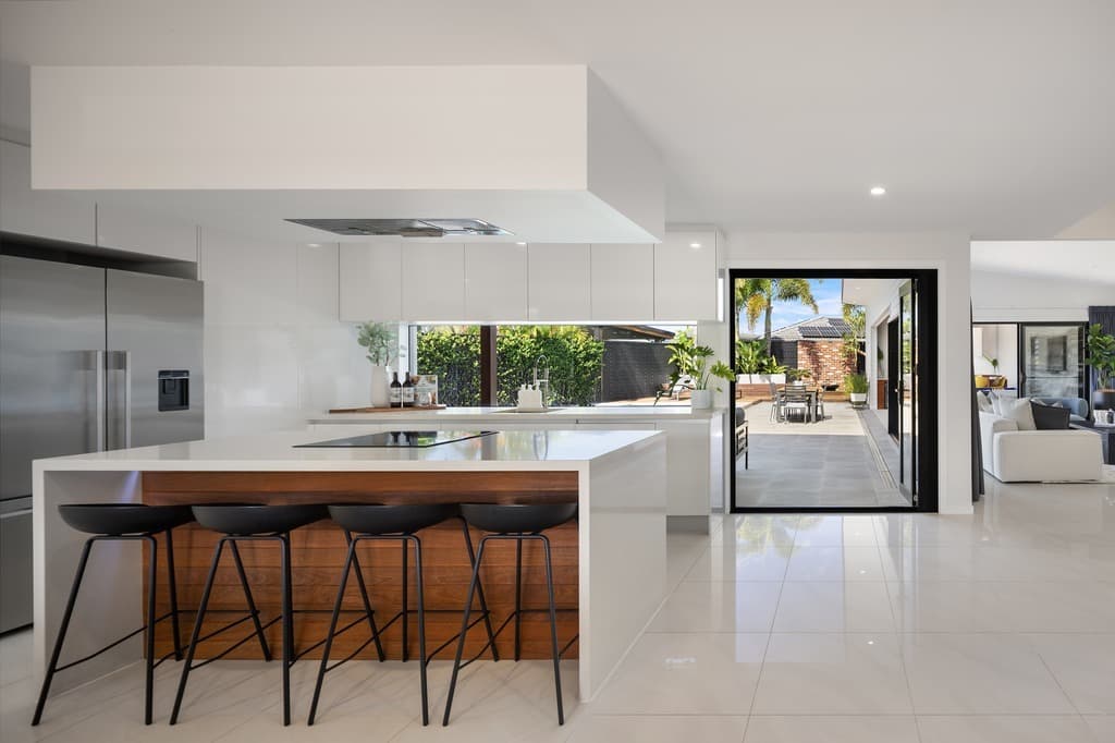12/38-42 Minter Street, Mermaid Waters - Thumbnail 7