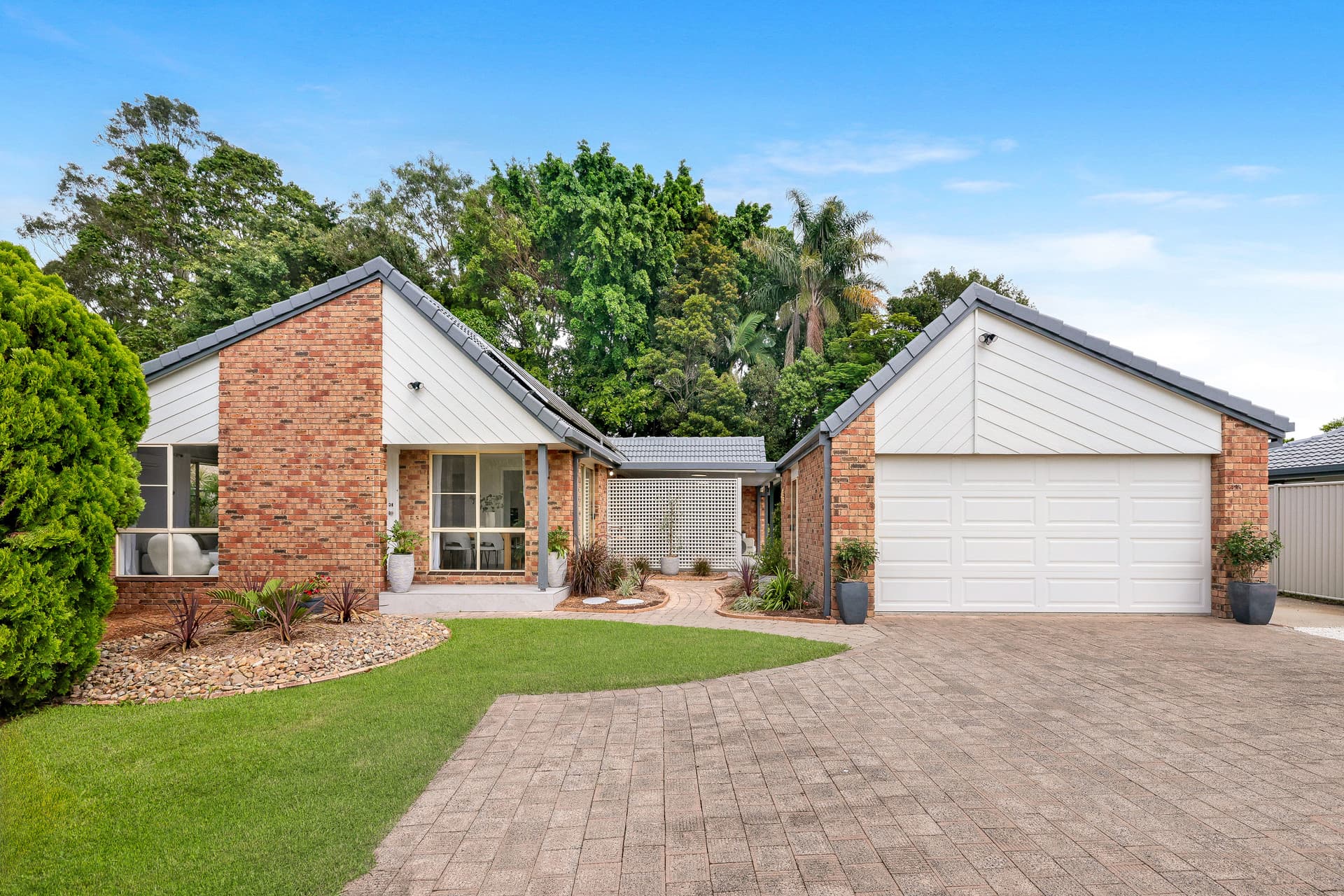 4/75 A Cobar Street, Mermaid Waters - Thumbnail 4