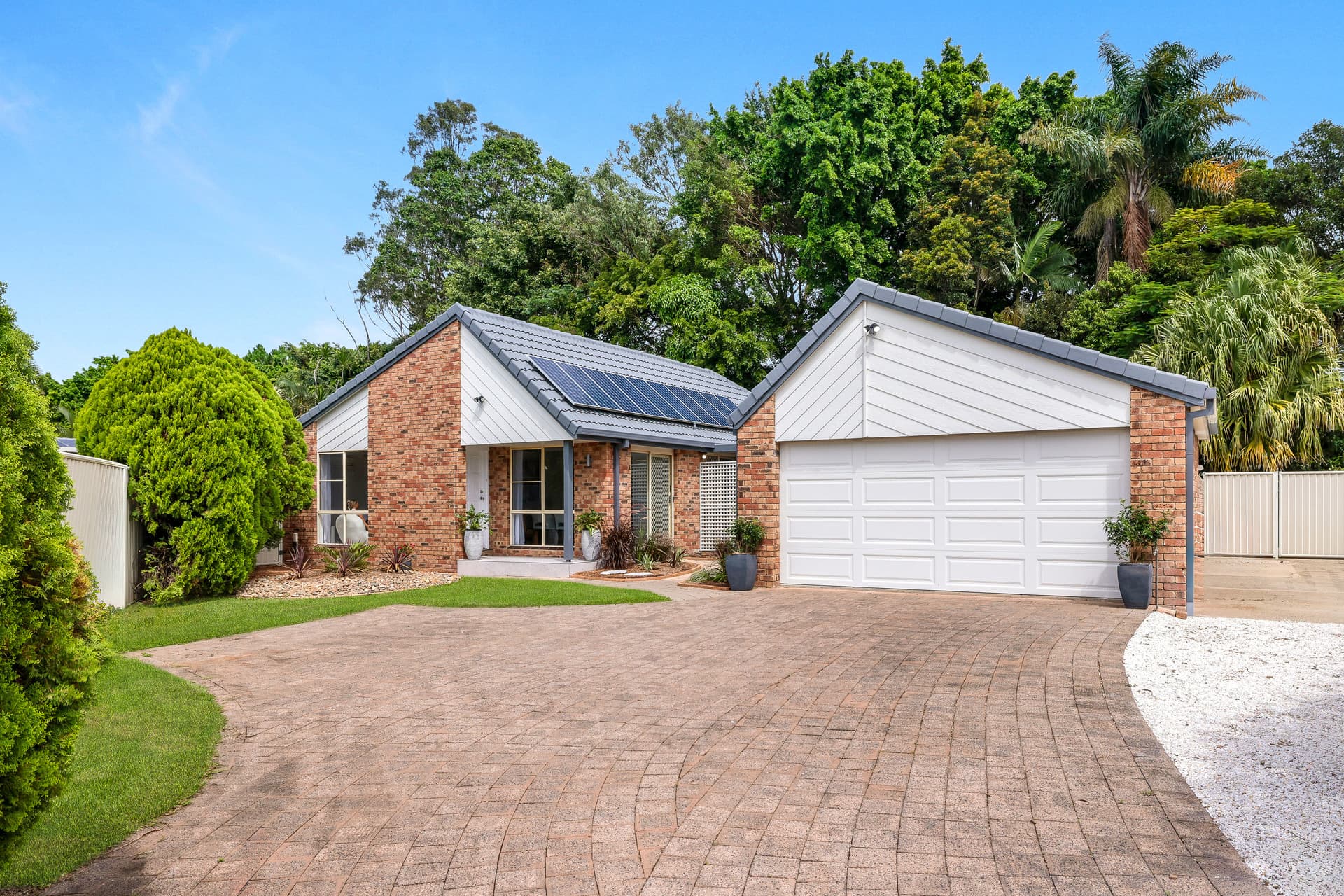 4/75 A Cobar Street, Mermaid Waters - Thumbnail 5