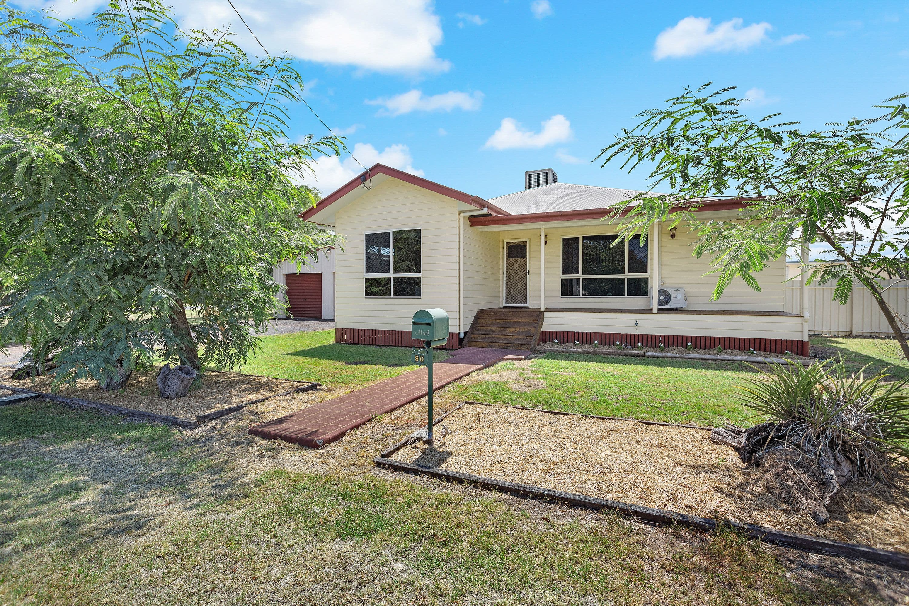 90 Charles Street, Dalby - Image 1