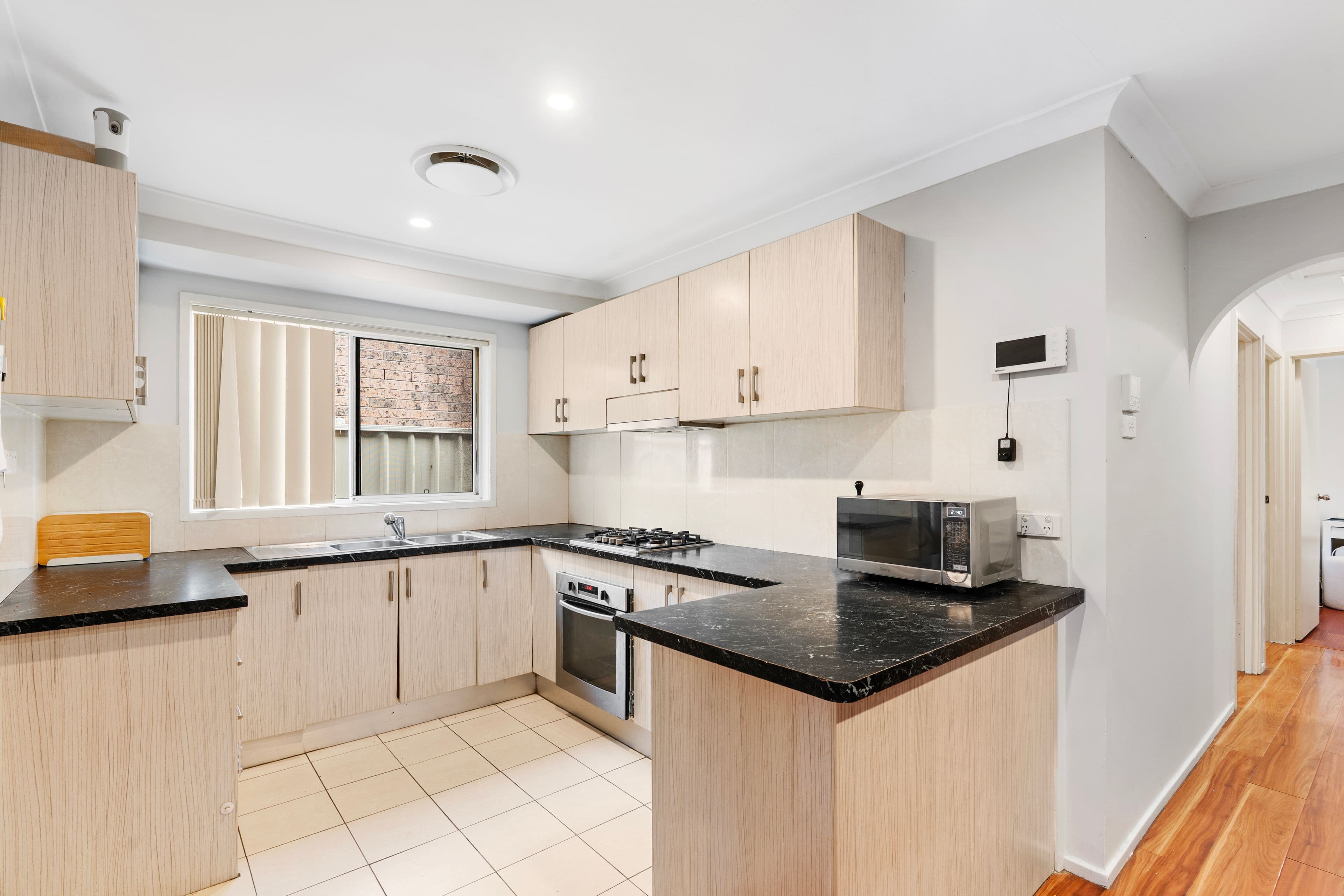 6 Strouthion Court, Green Valley NSW 2168, Green Valley - Thumbnail 5