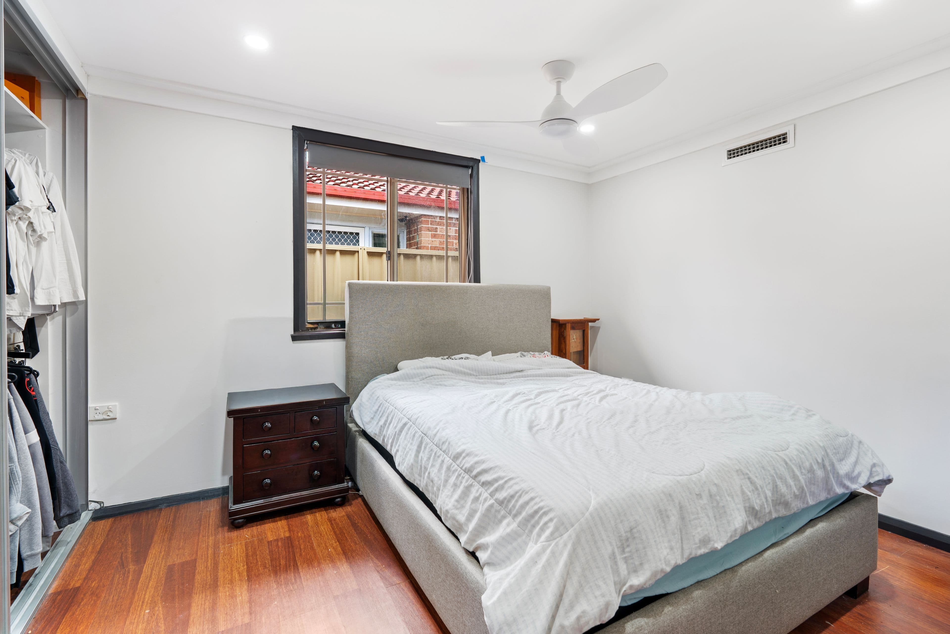 6 Strouthion Court, Green Valley NSW 2168, Green Valley - Thumbnail 7