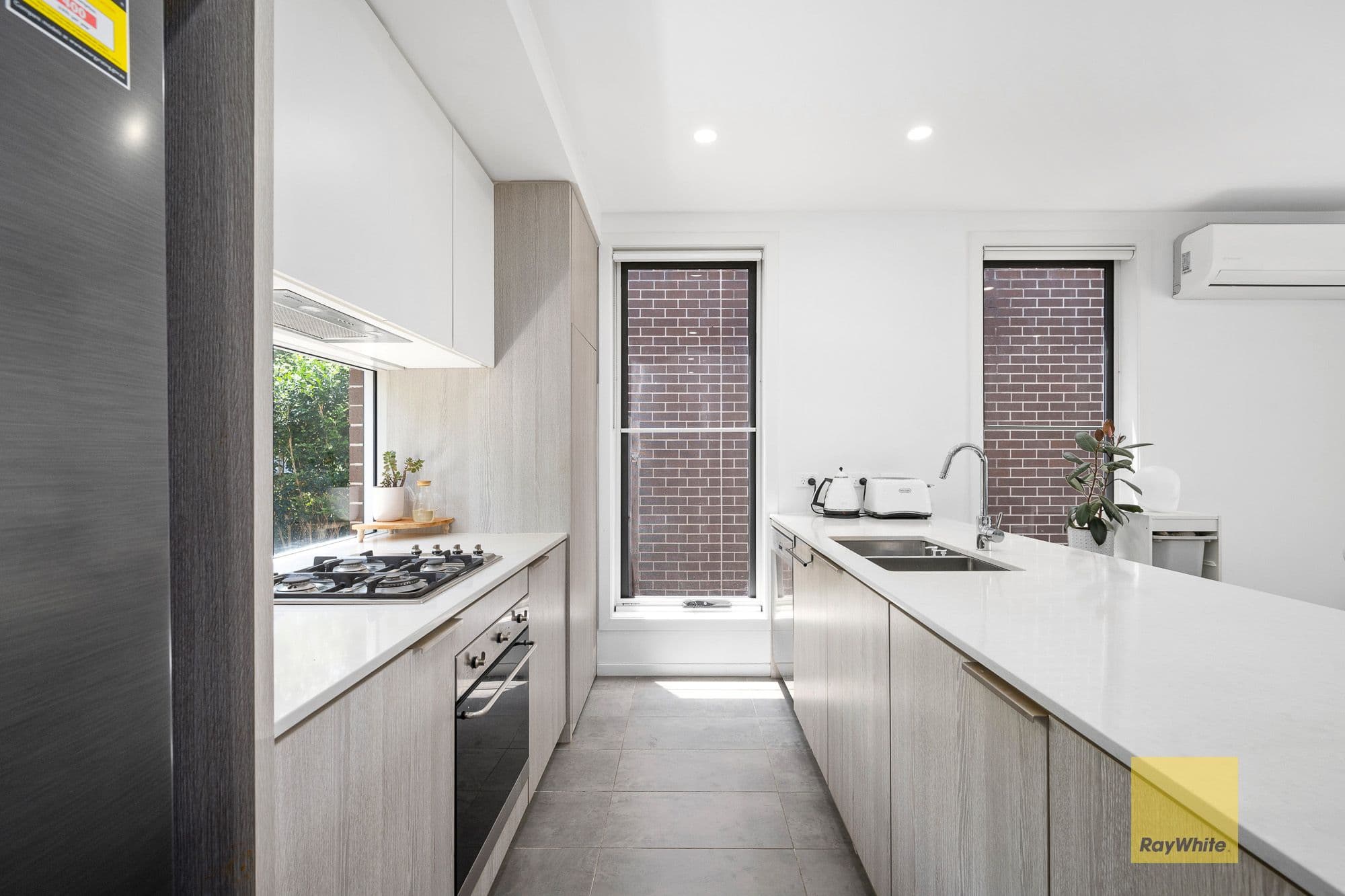 4 Indigo Crescent, Denham Court NSW 2565, Denham Court - Thumbnail 4