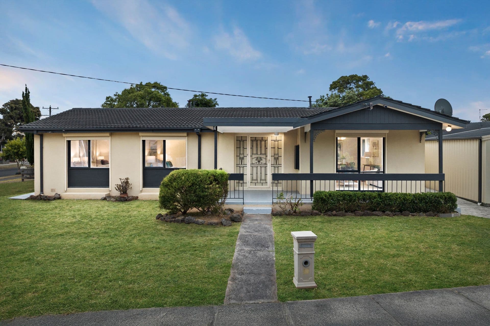 25 Glengariff Drive, Mulgrave VIC 3170, Mulgrave - Image 1