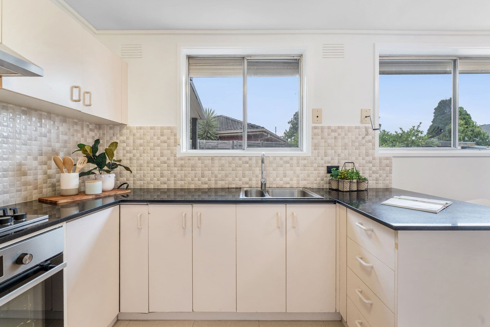 25 Glengariff Drive, Mulgrave VIC 3170, Mulgrave - Thumbnail 5