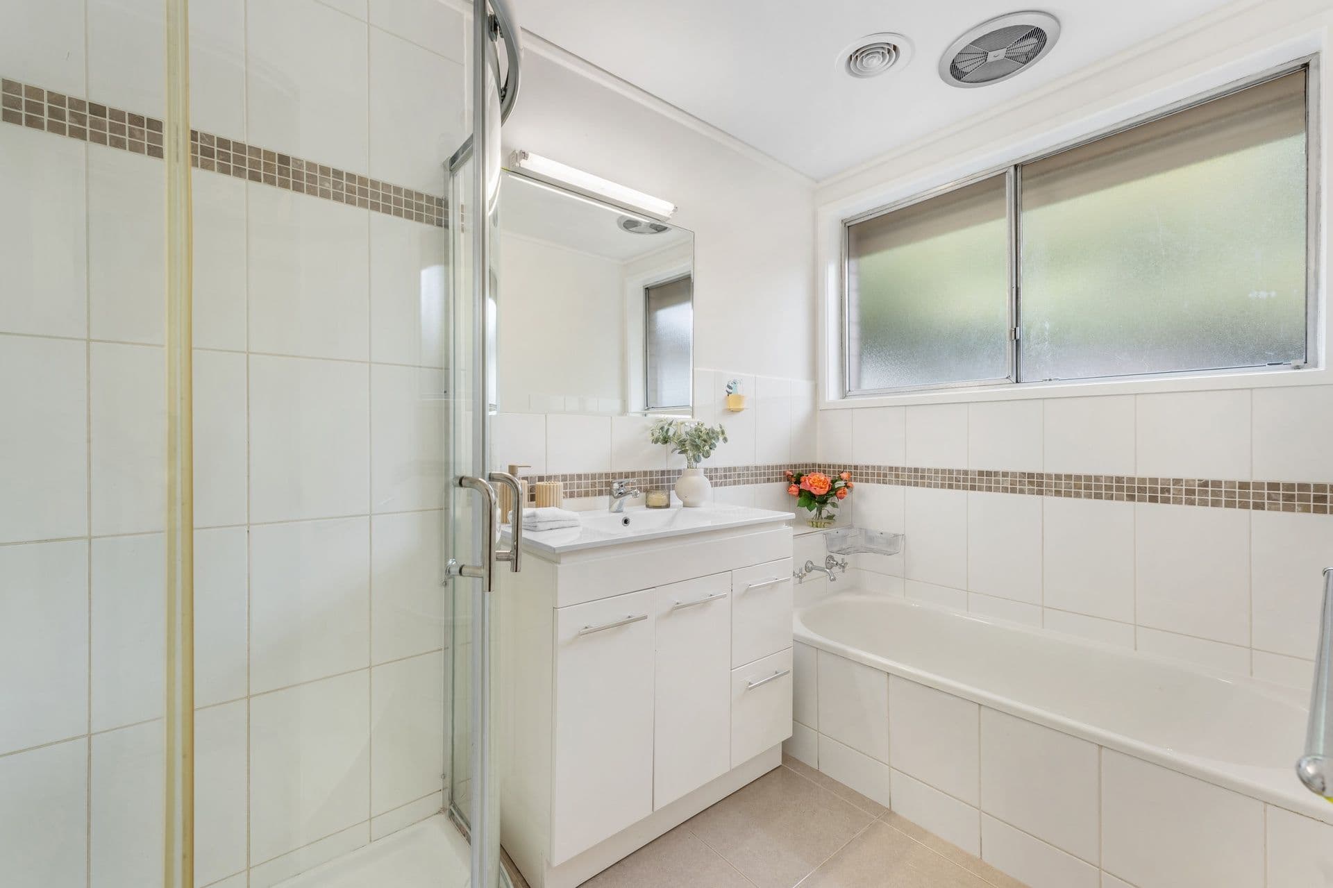 25 Glengariff Drive, Mulgrave VIC 3170, Mulgrave - Thumbnail 8