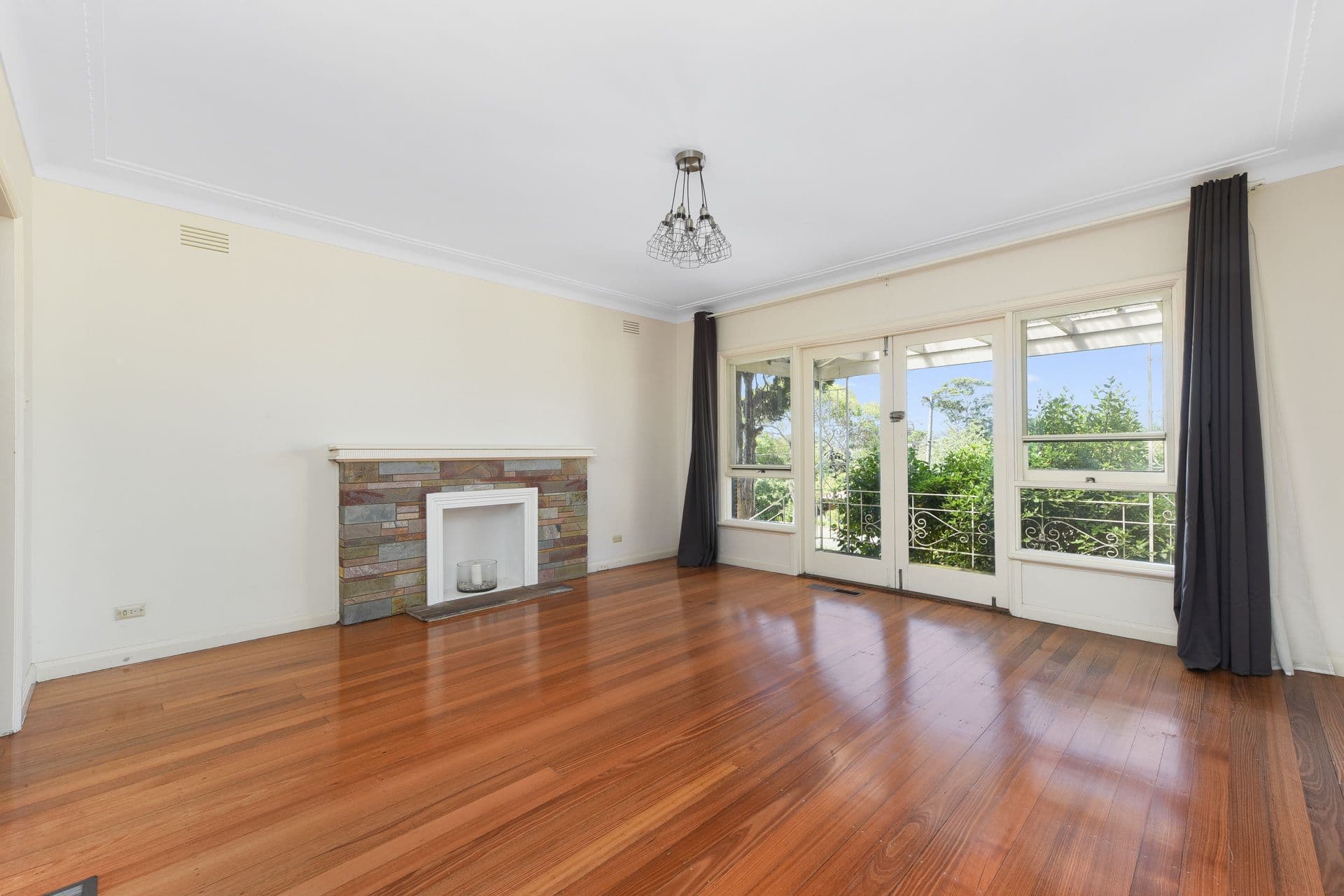 43 Stocks Road, Mount Waverley VIC 3149, Mount Waverley - Thumbnail 4