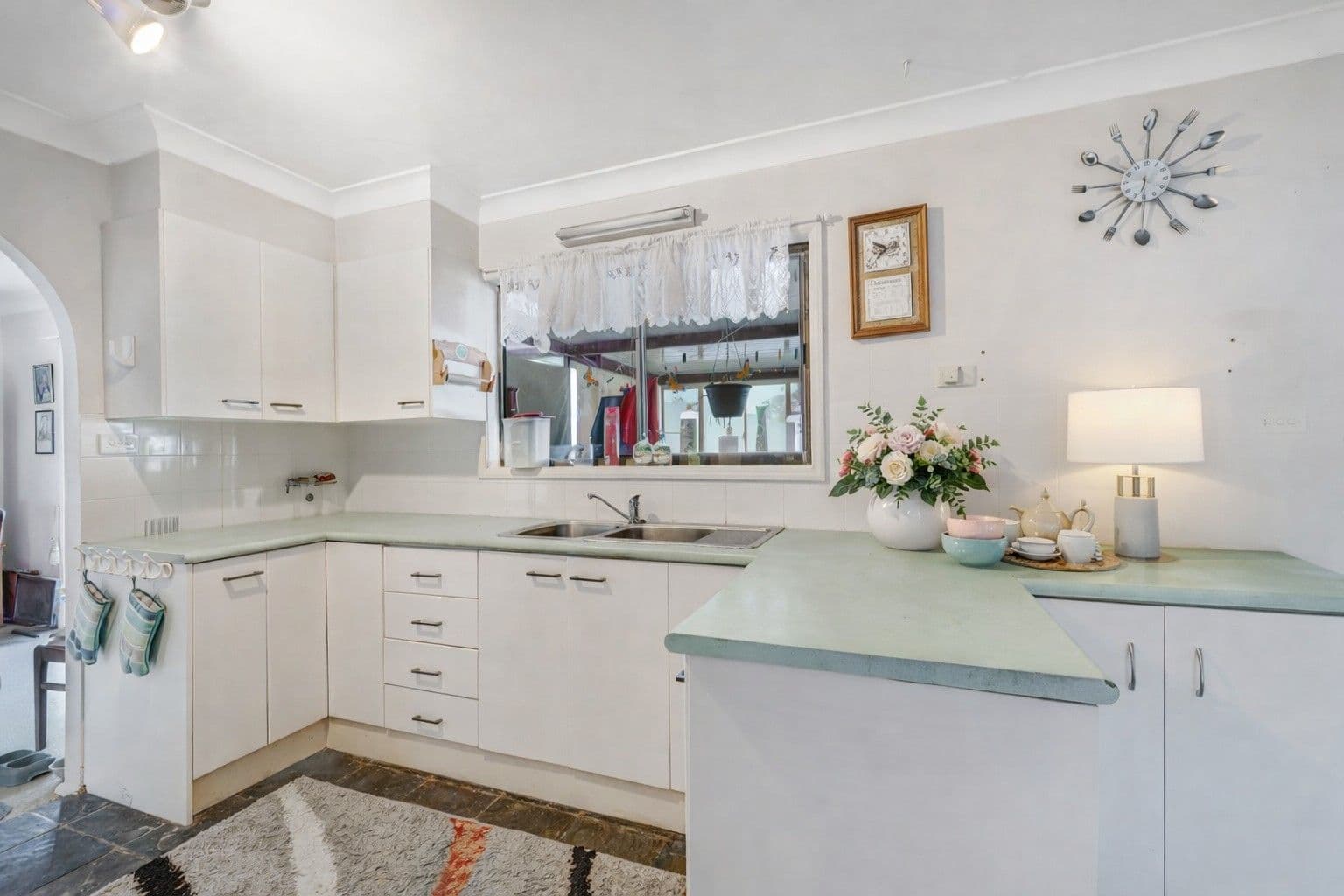 47 Henry Parkes Drive, Berkeley Vale NSW 2261, Berkeley Vale - Thumbnail 2