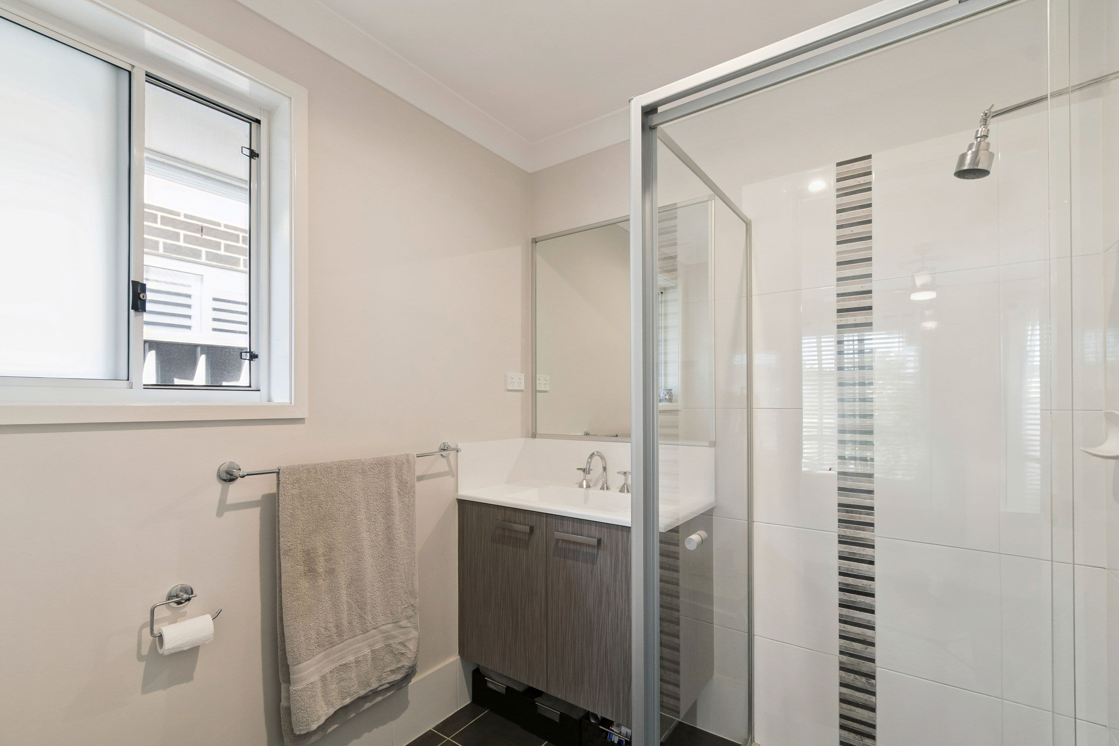 9 Kestrel Avenue, Horsley NSW 2530, Horsley - Thumbnail 8