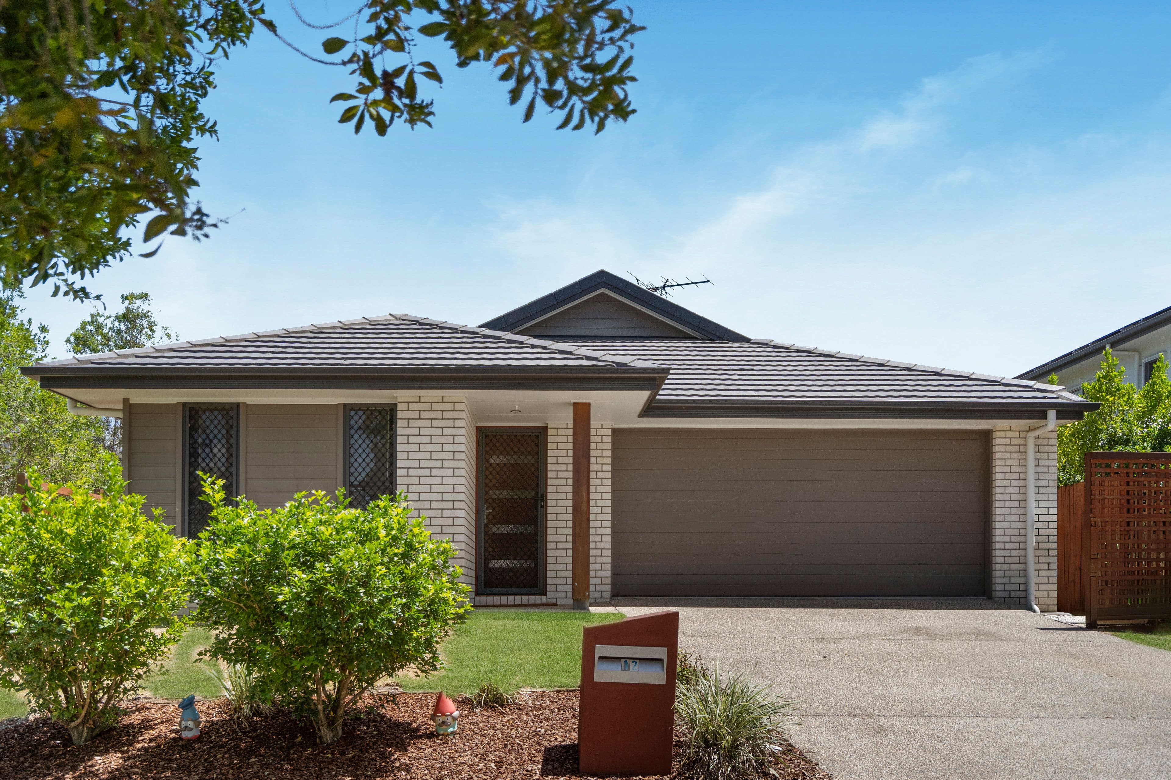 12 Falcon Circuit, Springfield Lakes QLD 4300, Springfield Lakes - Thumbnail 2