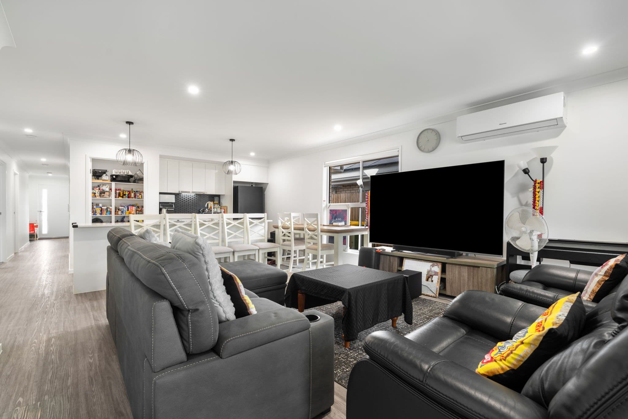 5 Marhaba Court, Redbank Plains QLD 4301, Redbank Plains - Thumbnail 3