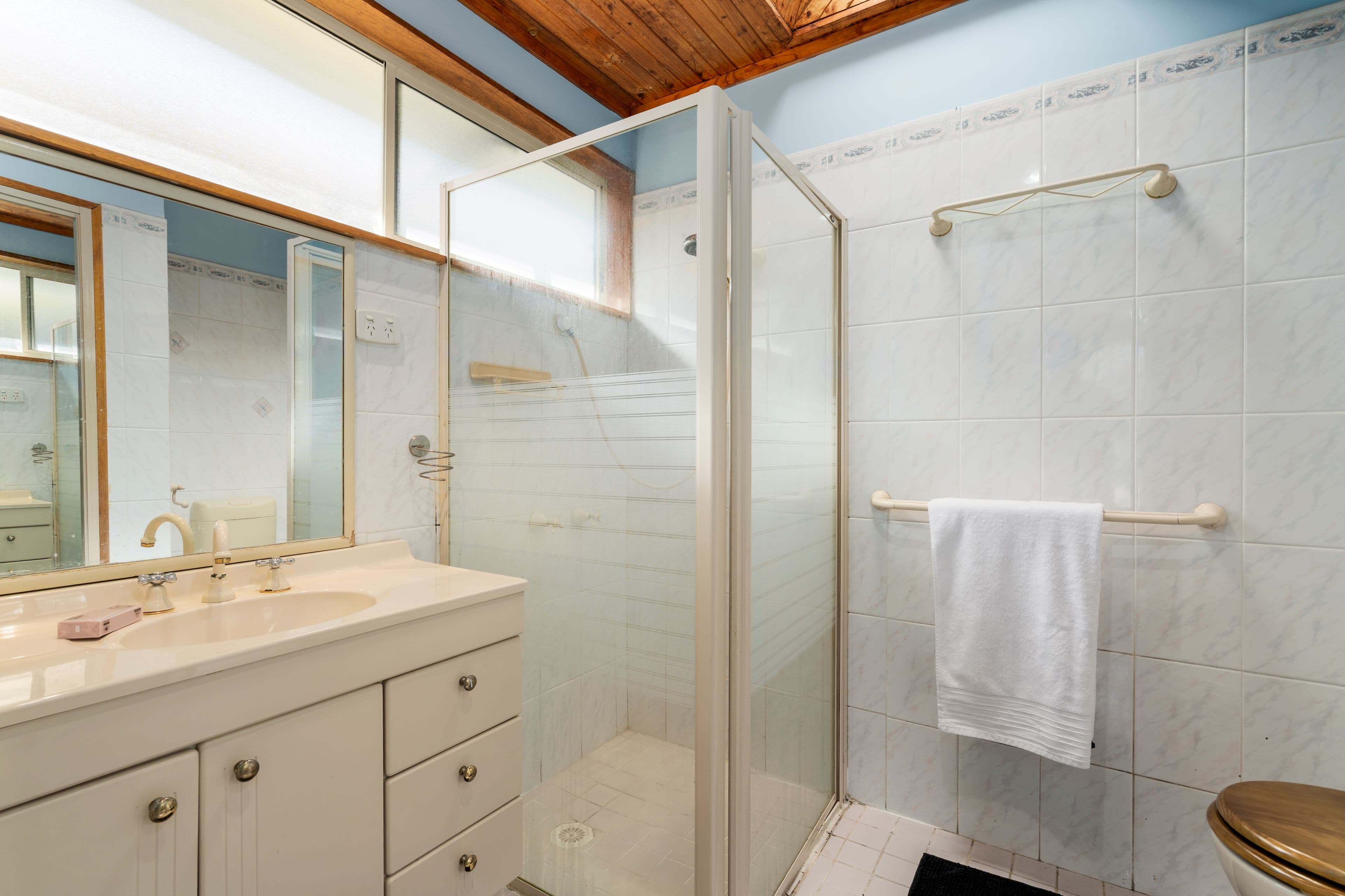 2 Tudor Place, Glenfield NSW 2167, Glenfield - Thumbnail 8