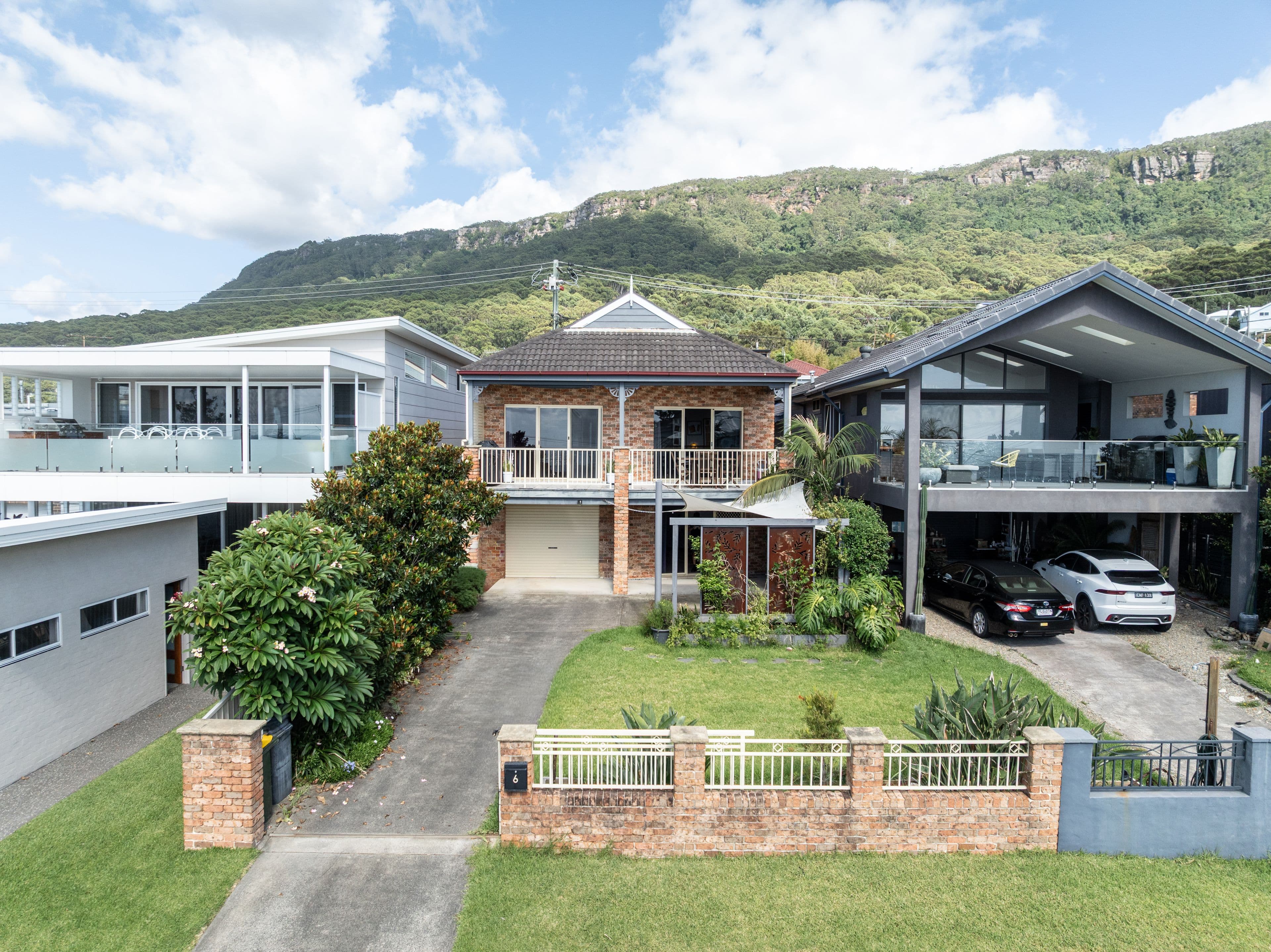 755 Lawrence Hargrave Drive, Coledale NSW 2515, Coledale - Thumbnail 2