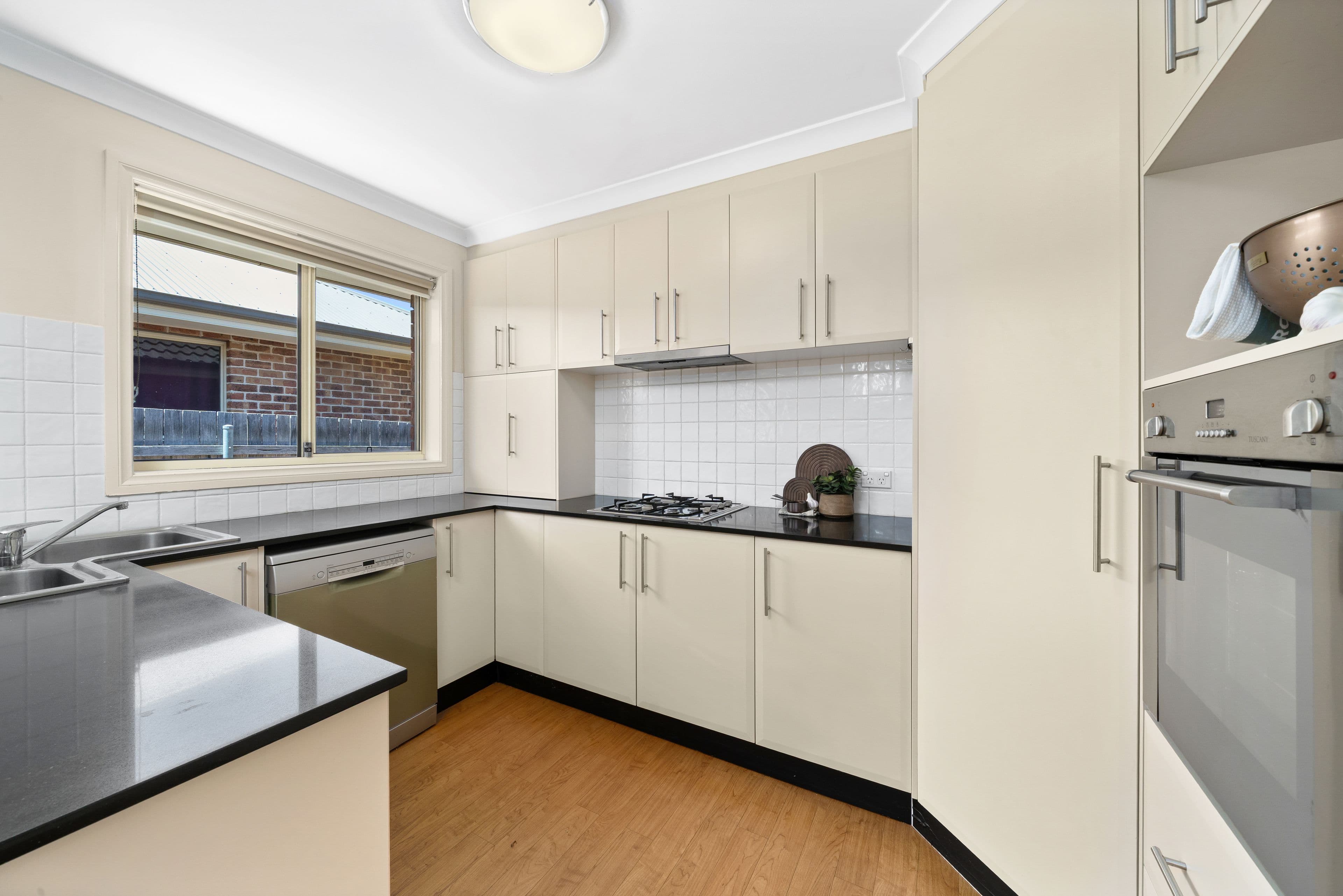 22 Eurobin Street, Harrison ACT 2914, Harrison - Thumbnail 7