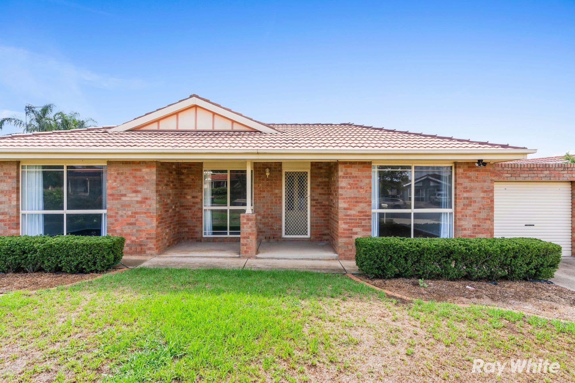23 Kaldari Crescent, Glenfield Park NSW 2650, Glenfield Park - Image 1