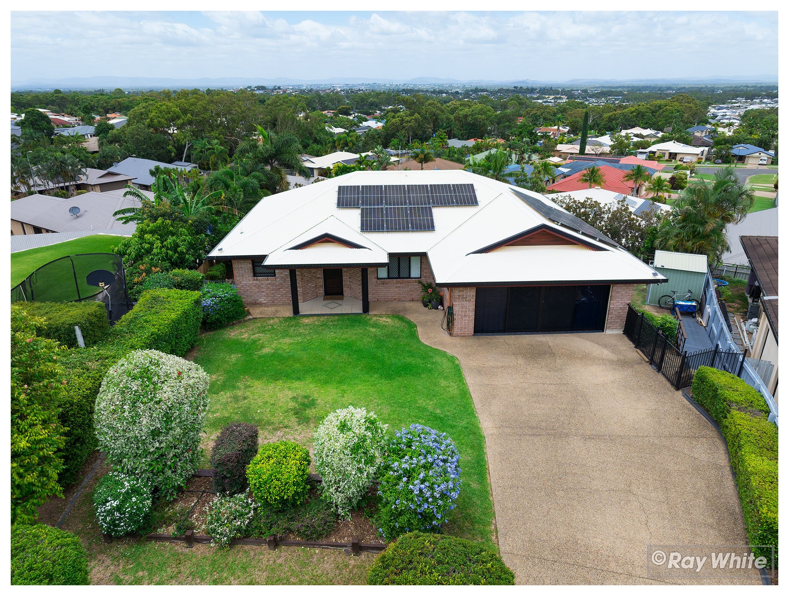 6 Kenmare Court, Norman Gardens QLD 4701, Norman Gardens - Image 1