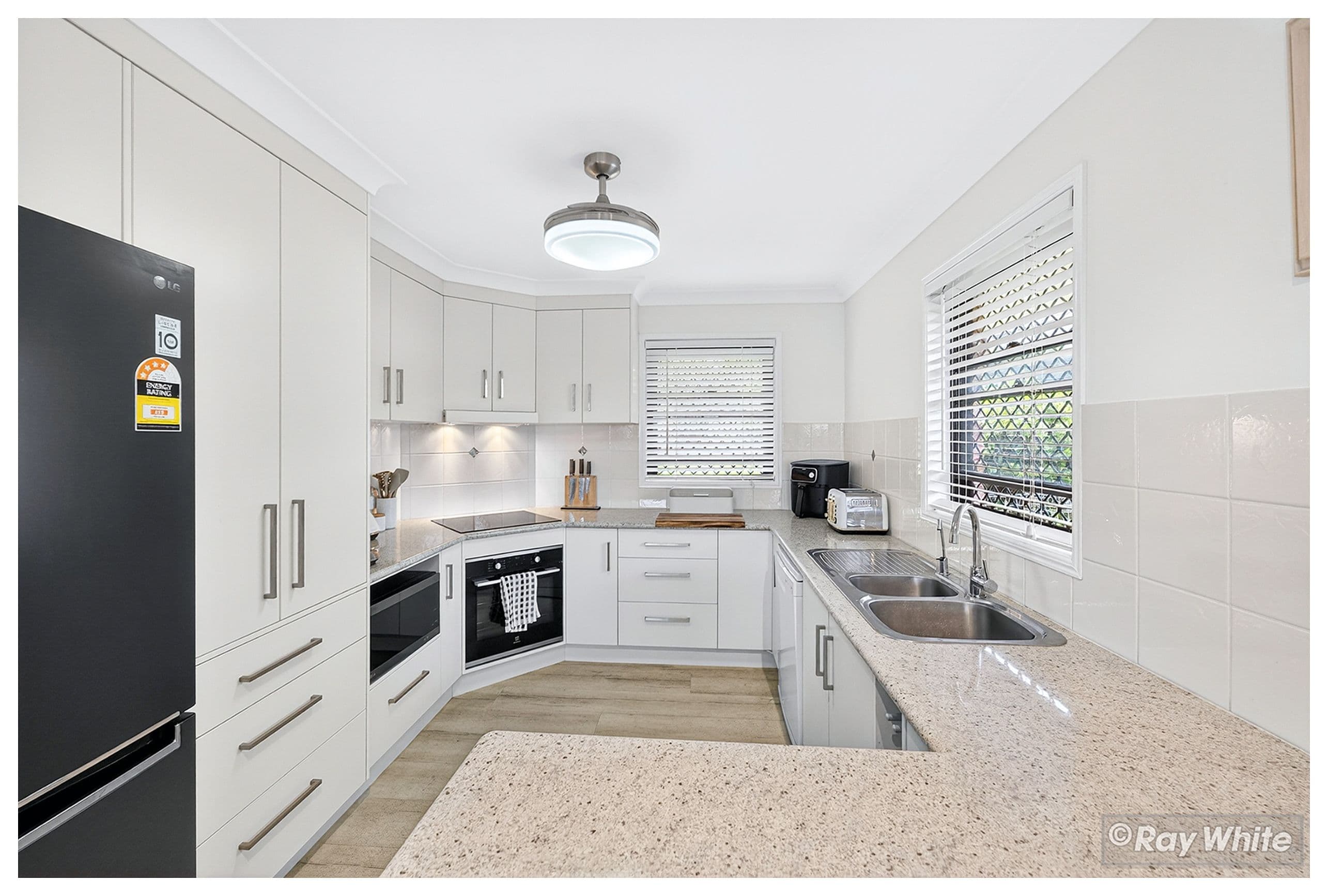 6 Kenmare Court, Norman Gardens QLD 4701, Norman Gardens - Thumbnail 3