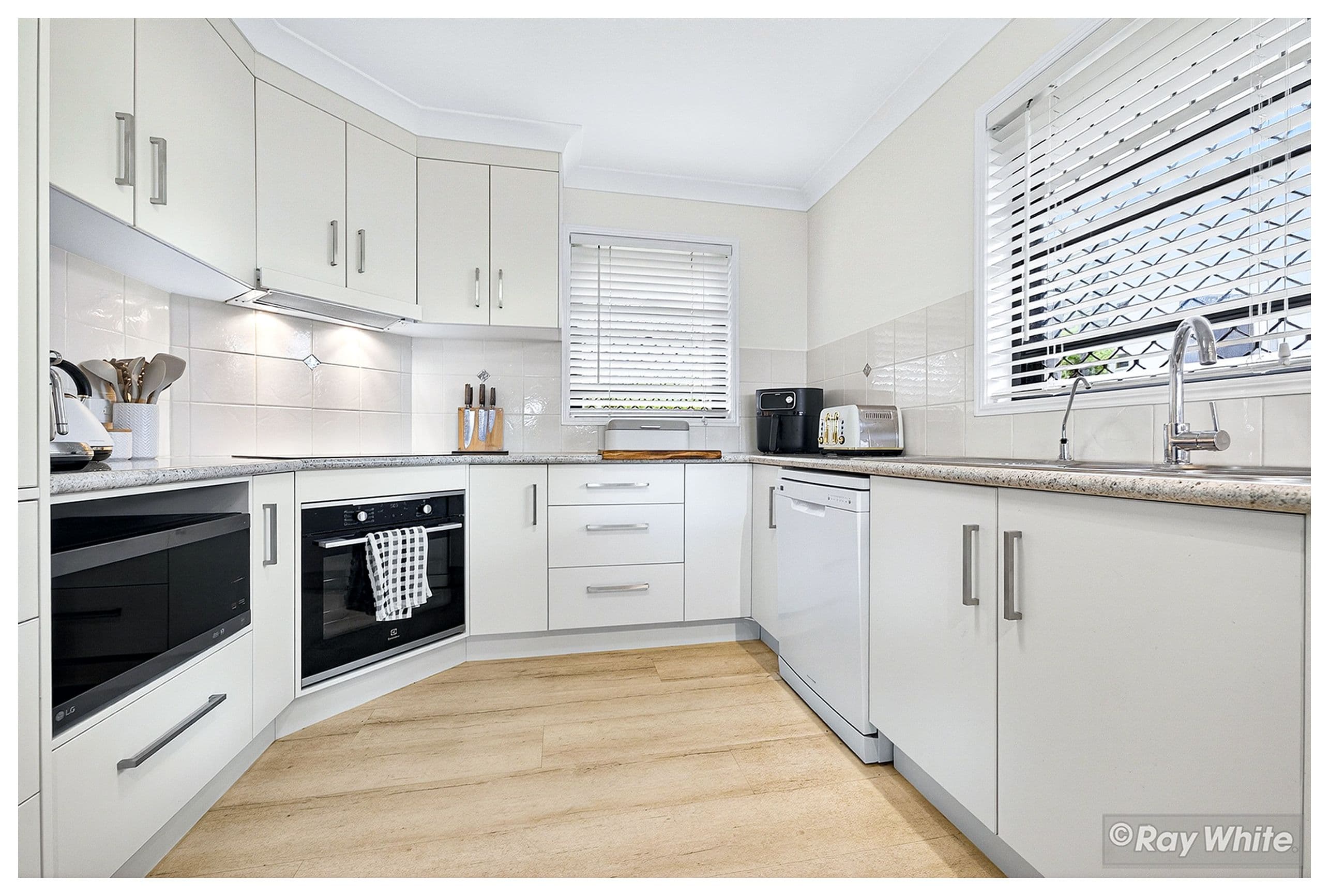 6 Kenmare Court, Norman Gardens QLD 4701, Norman Gardens - Thumbnail 4