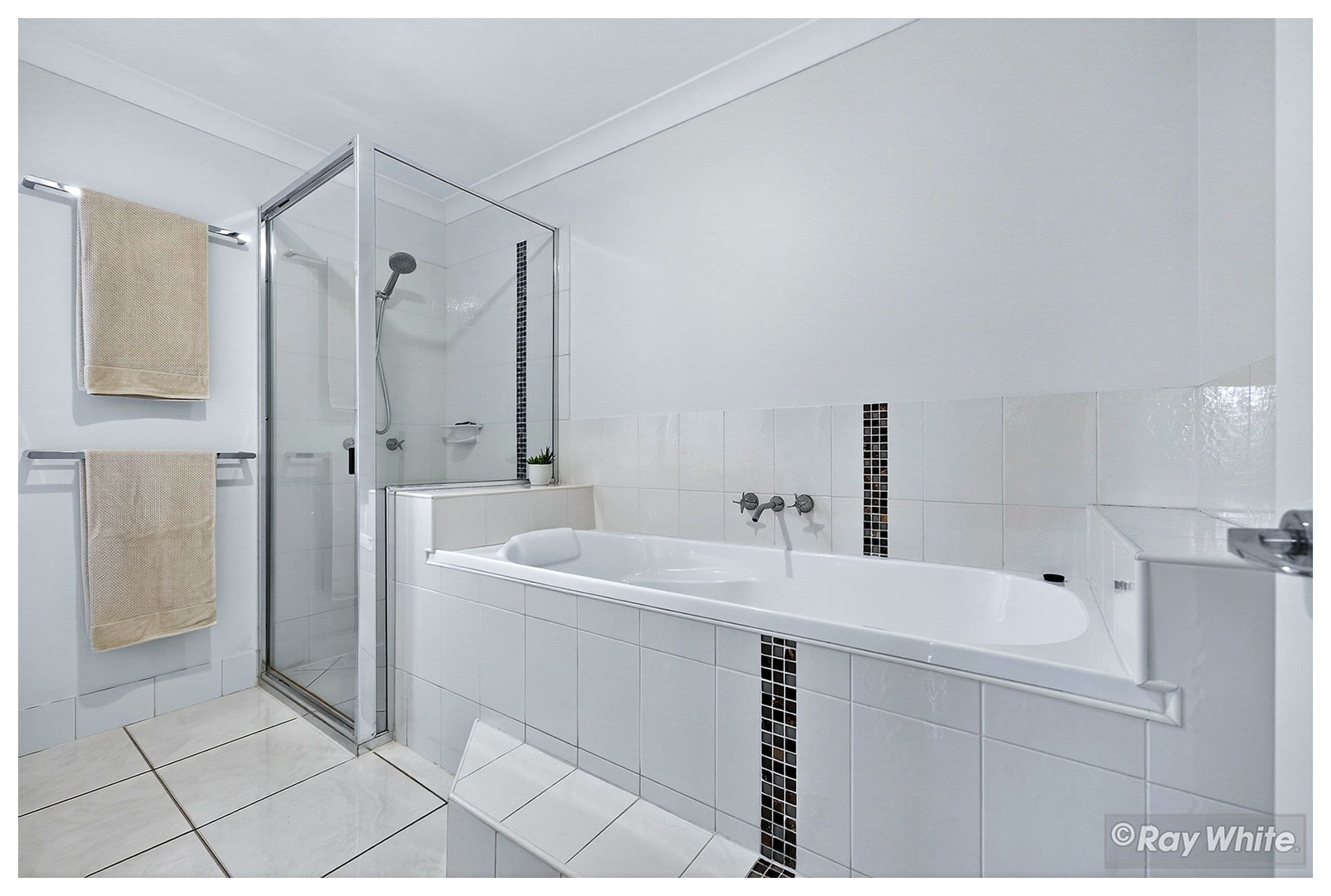 6 Kenmare Court, Norman Gardens QLD 4701, Norman Gardens - Thumbnail 8