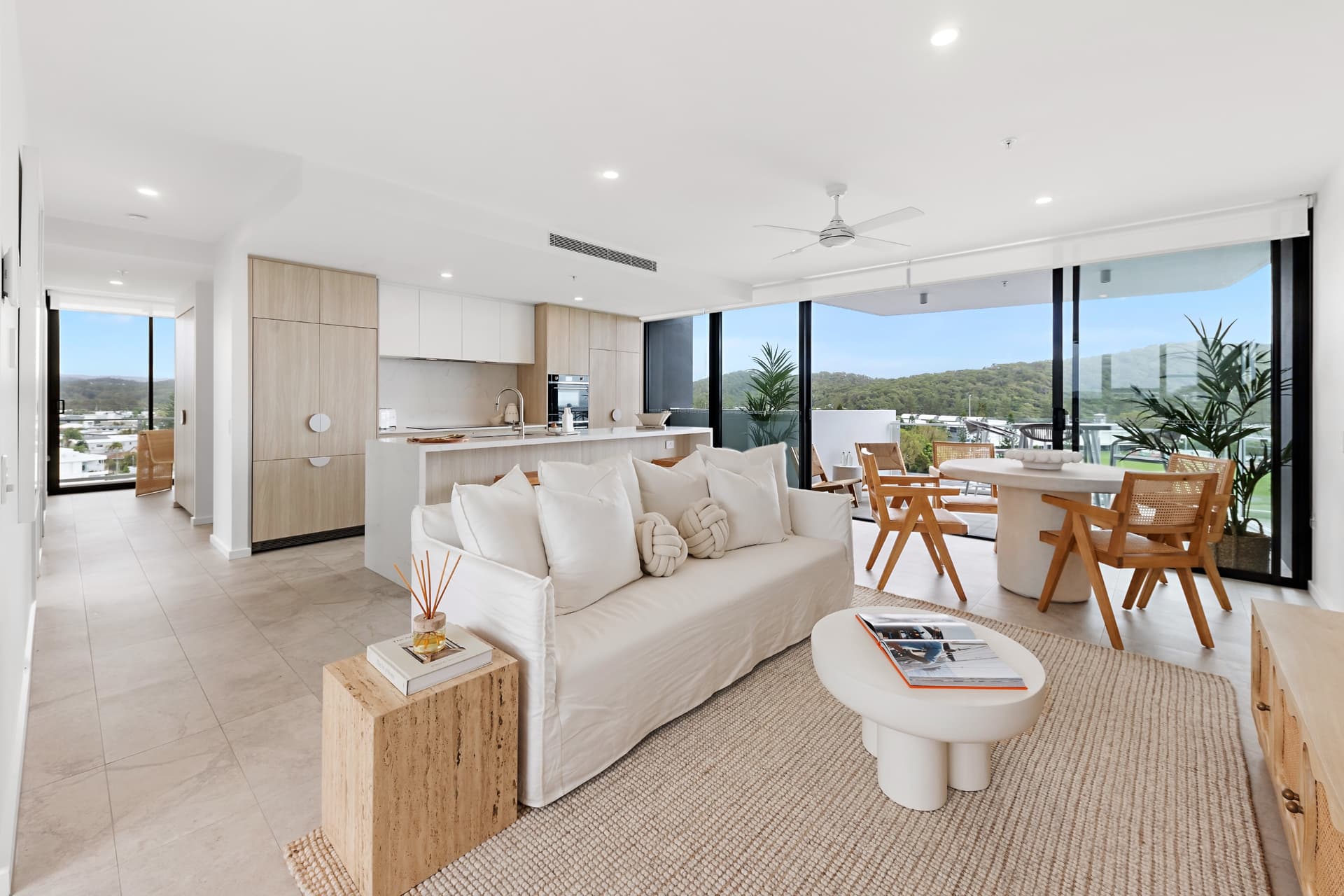 801/5 Nyrang Avenue, Palm Beach, QLD, 4221, Palm Beach - Thumbnail 3