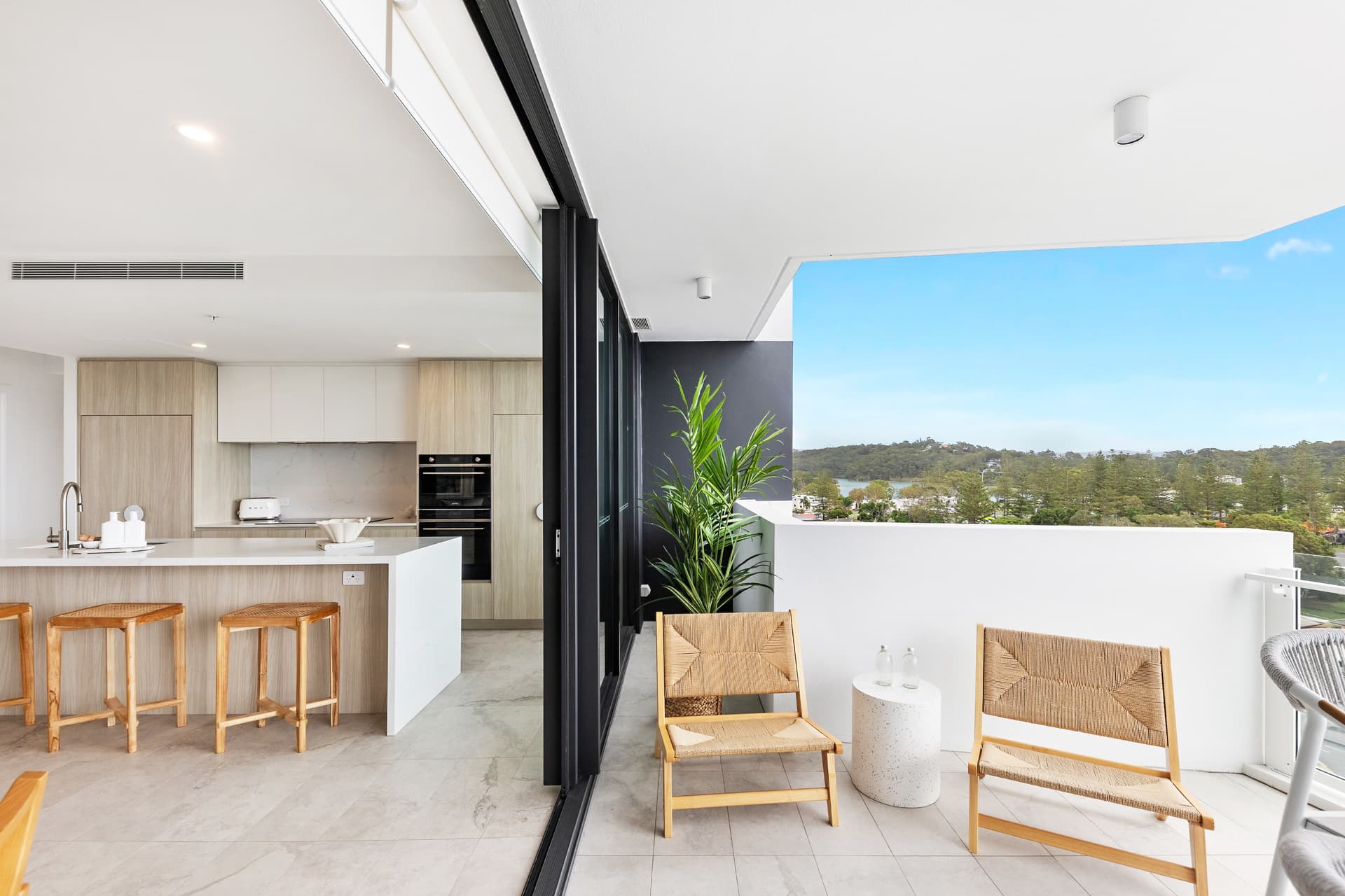 801/5 Nyrang Avenue, Palm Beach, QLD, 4221, Palm Beach - Thumbnail 6