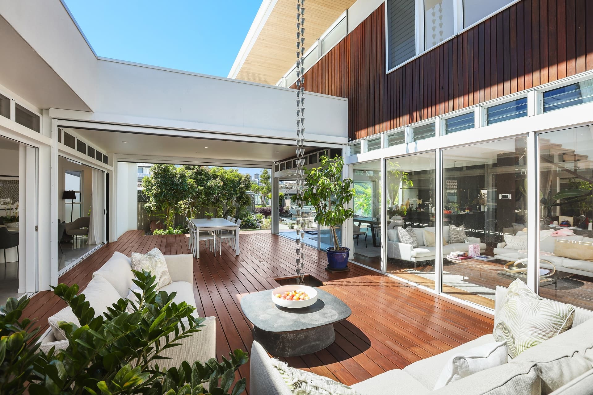 15/518 New Canterbury Road, Broadbeach Waters - Thumbnail 4