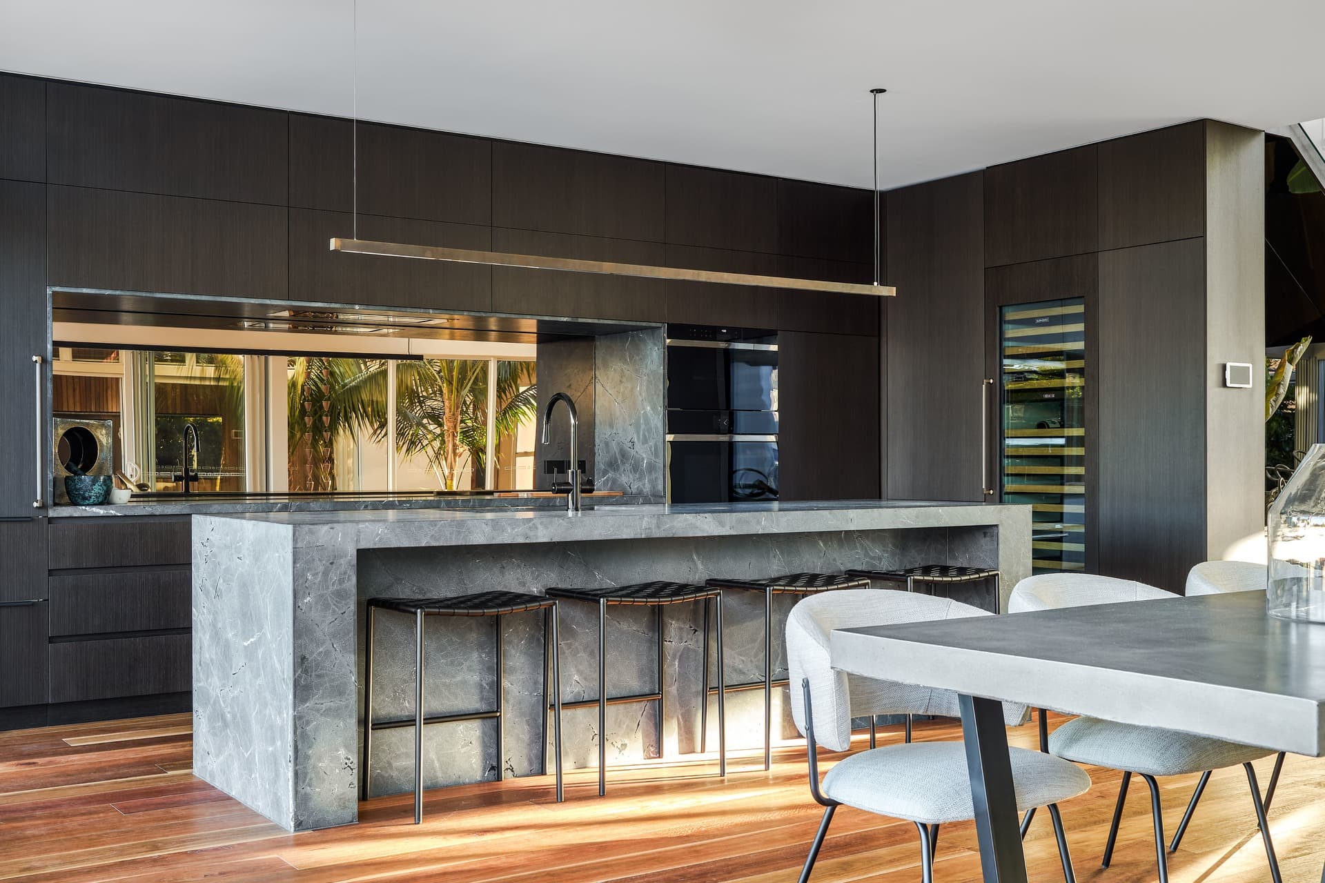 15/518 New Canterbury Road, Broadbeach Waters - Thumbnail 6