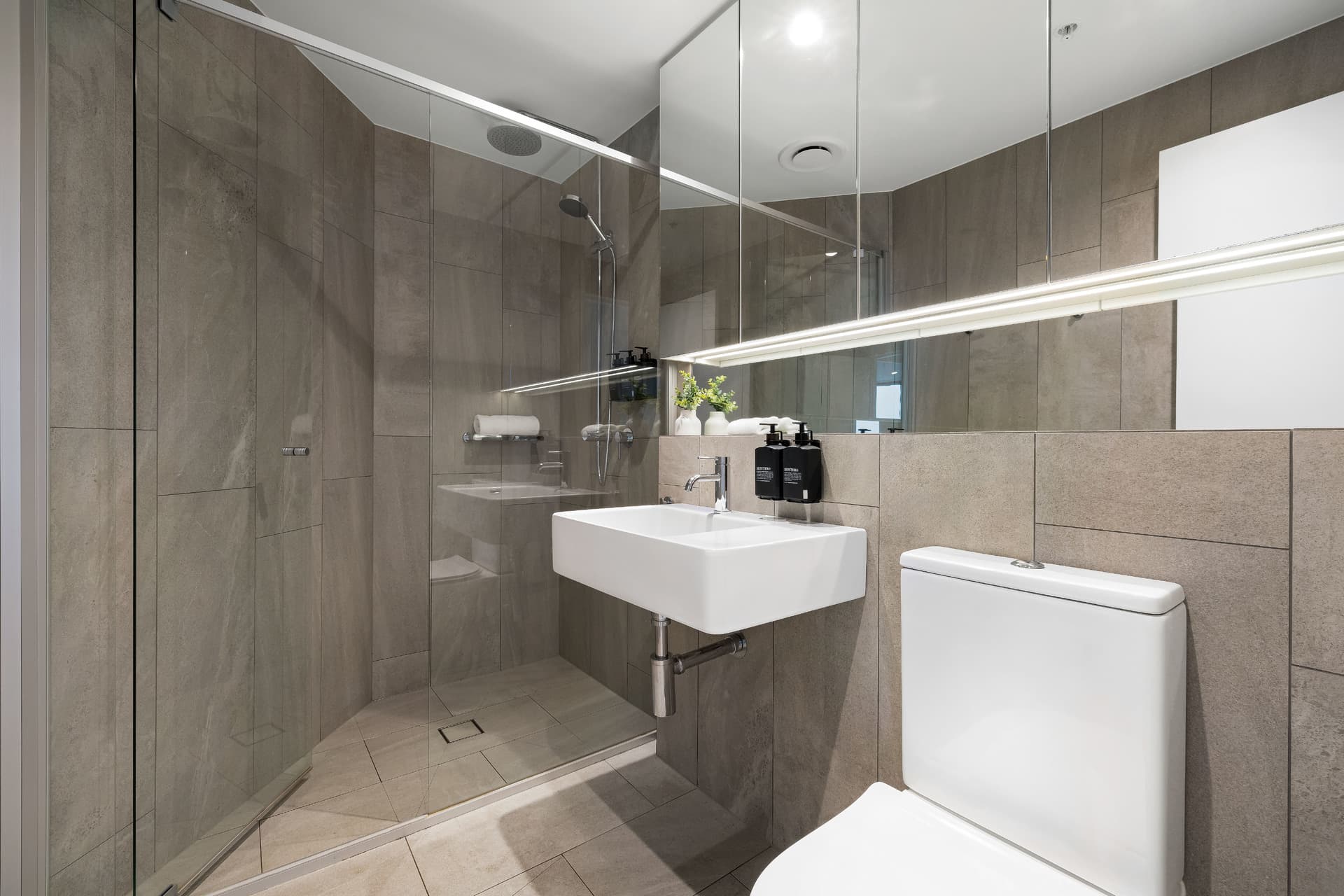 1103/10-12 First Avenue, Broadbeach, QLD, 4218, Broadbeach - Thumbnail 6