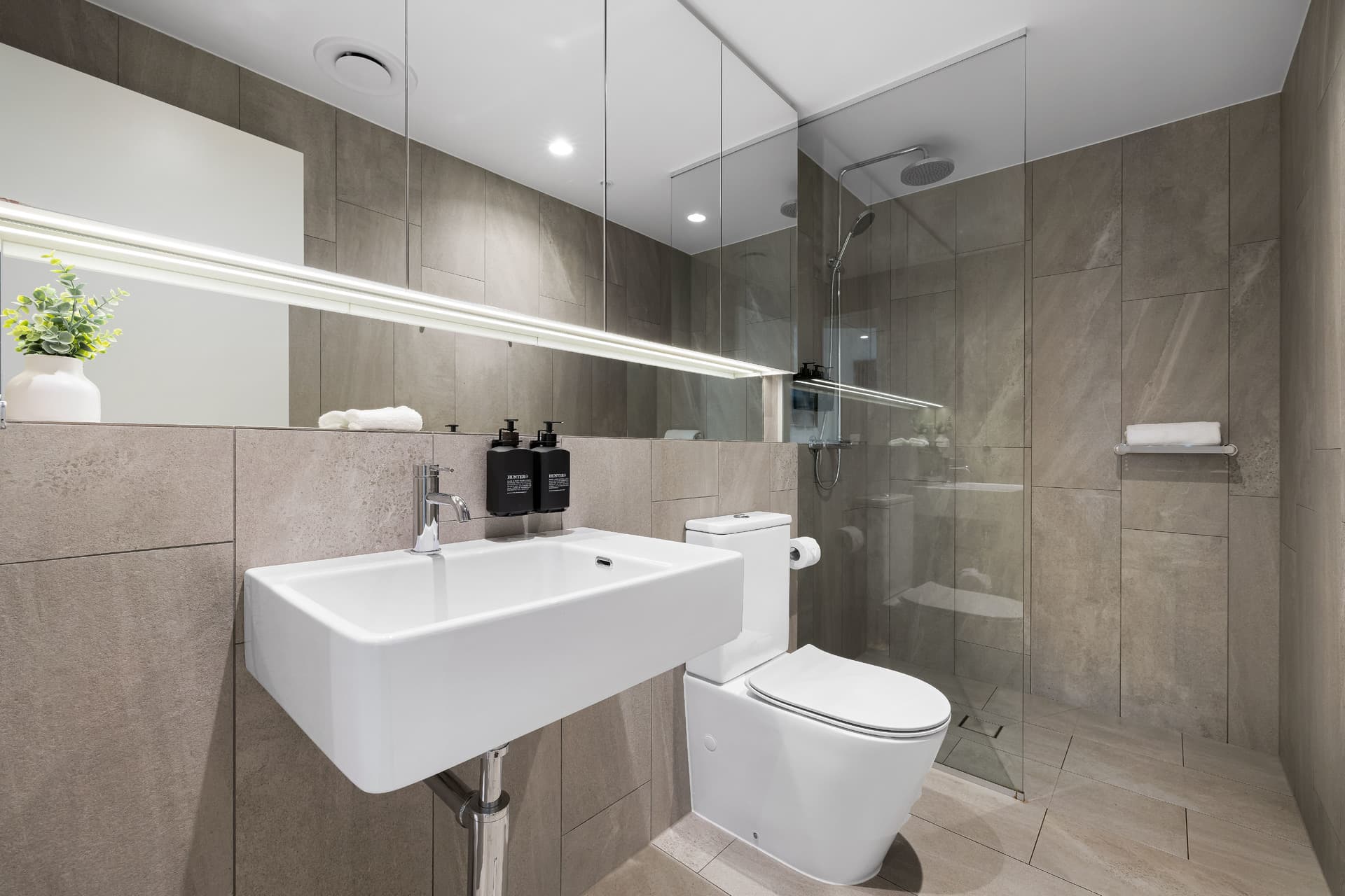 1103/10-12 First Avenue, Broadbeach, QLD, 4218, Broadbeach - Thumbnail 8