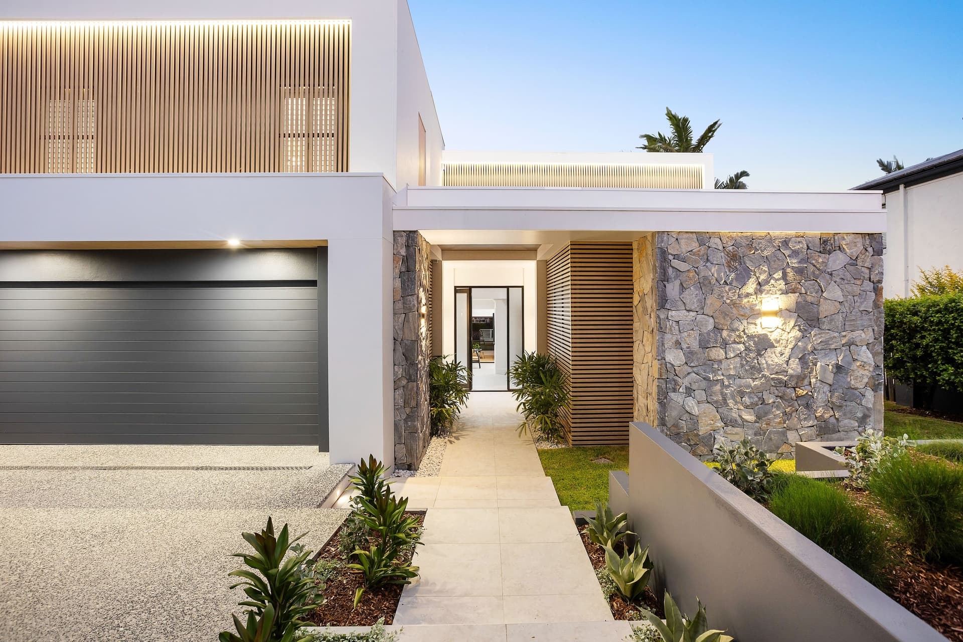 27 Tullamarine Drive, Robina, QLD, 4226, Robina - Thumbnail 2