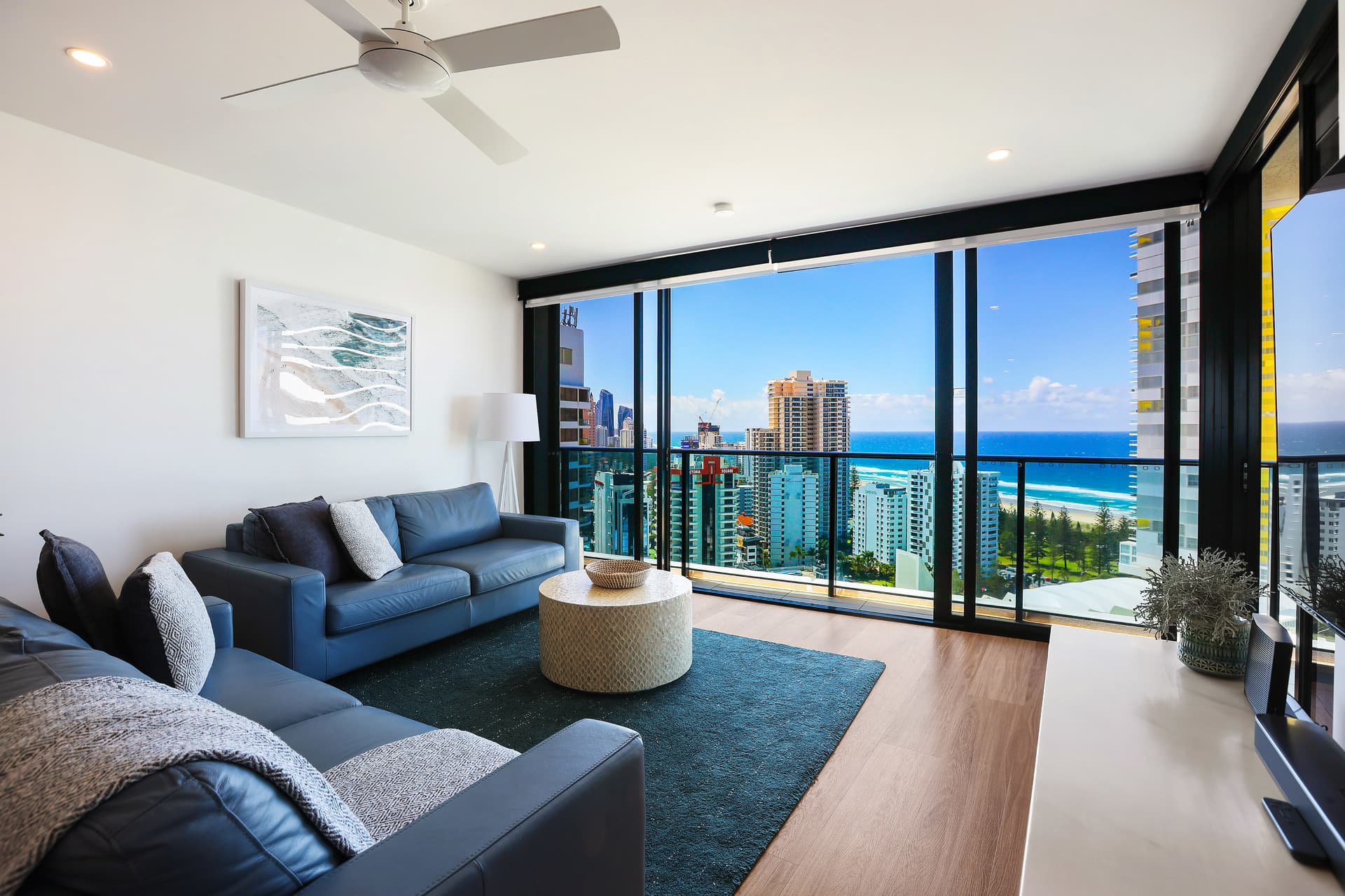22105/21 Elizabeth Avenue, Broadbeach, QLD, 4218, Broadbeach - Thumbnail 3