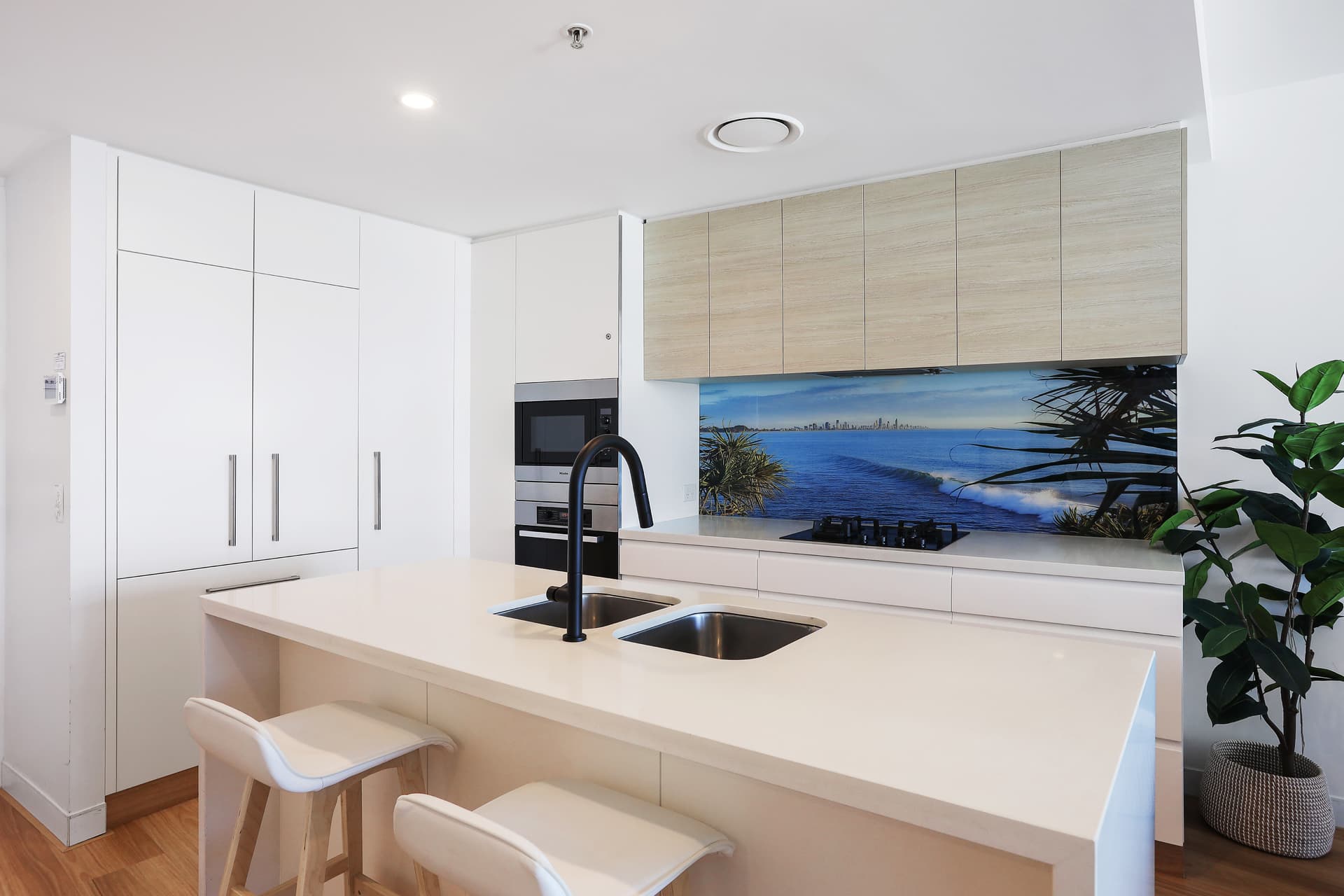 22105/21 Elizabeth Avenue, Broadbeach, QLD, 4218, Broadbeach - Thumbnail 7