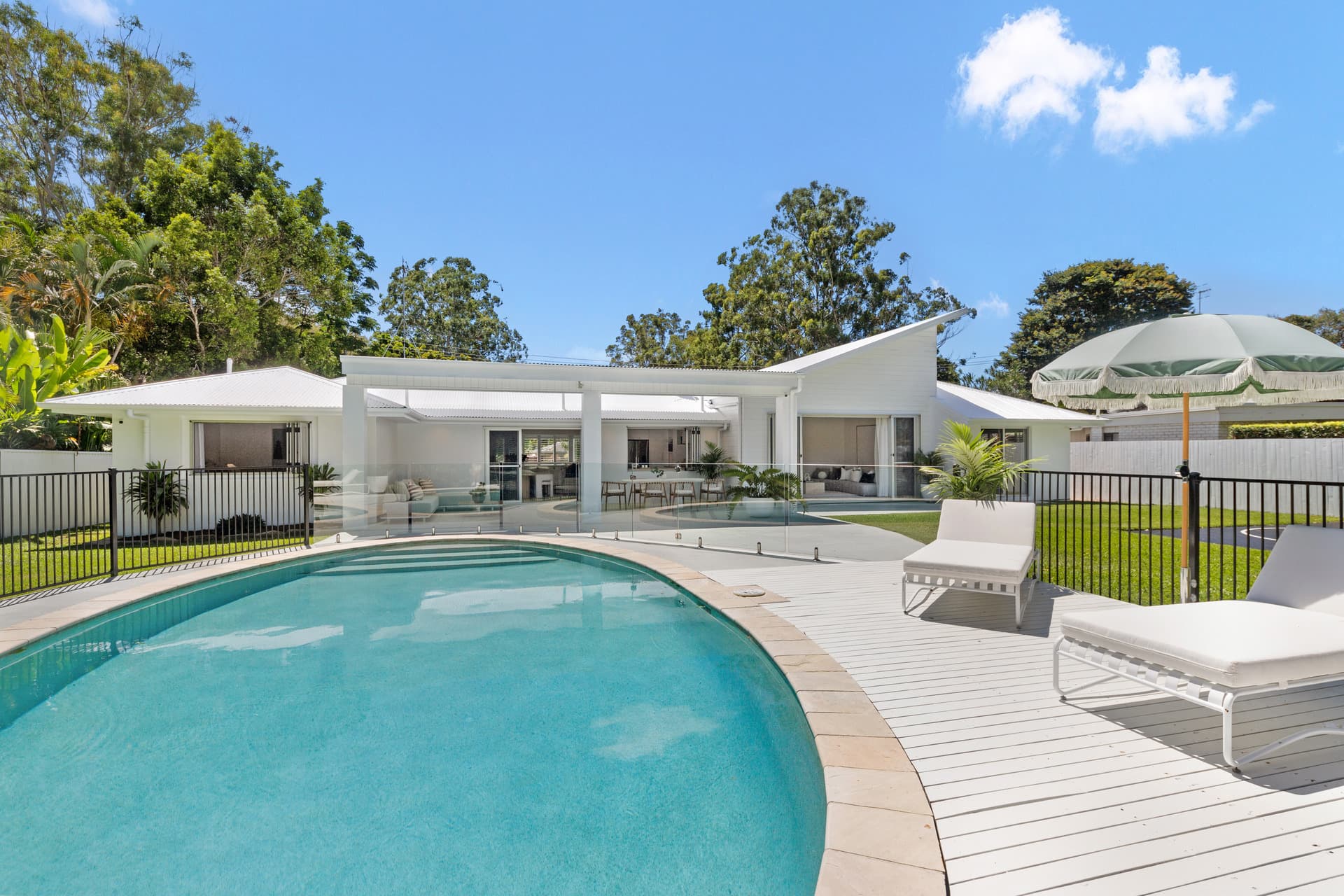 22-24 Tierney Drive, Currumbin Waters, QLD, 4223, Currumbin Waters - Thumbnail 3