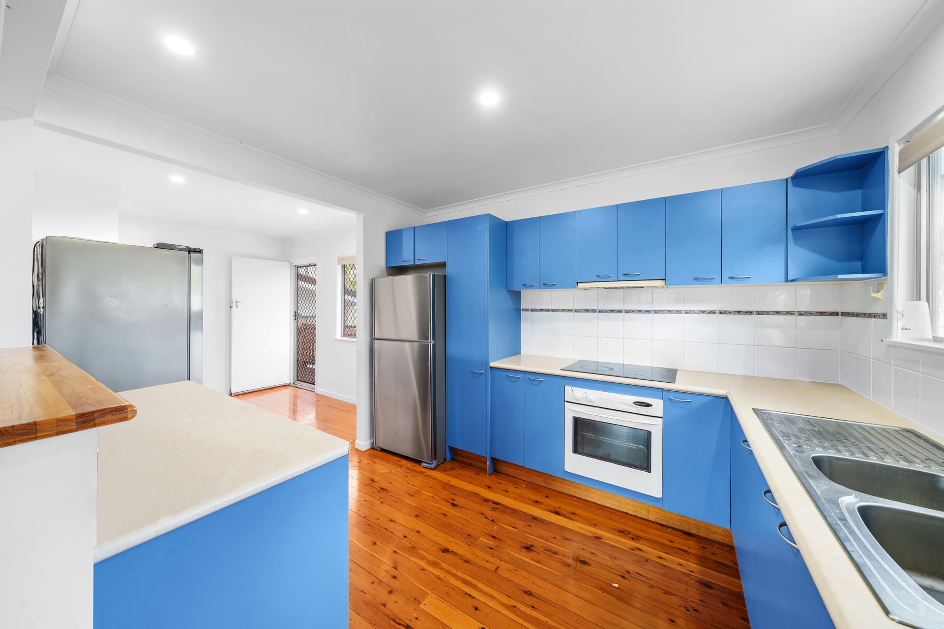 9 Messines Crescent, Miami, QLD, 4220, Miami - Thumbnail 4