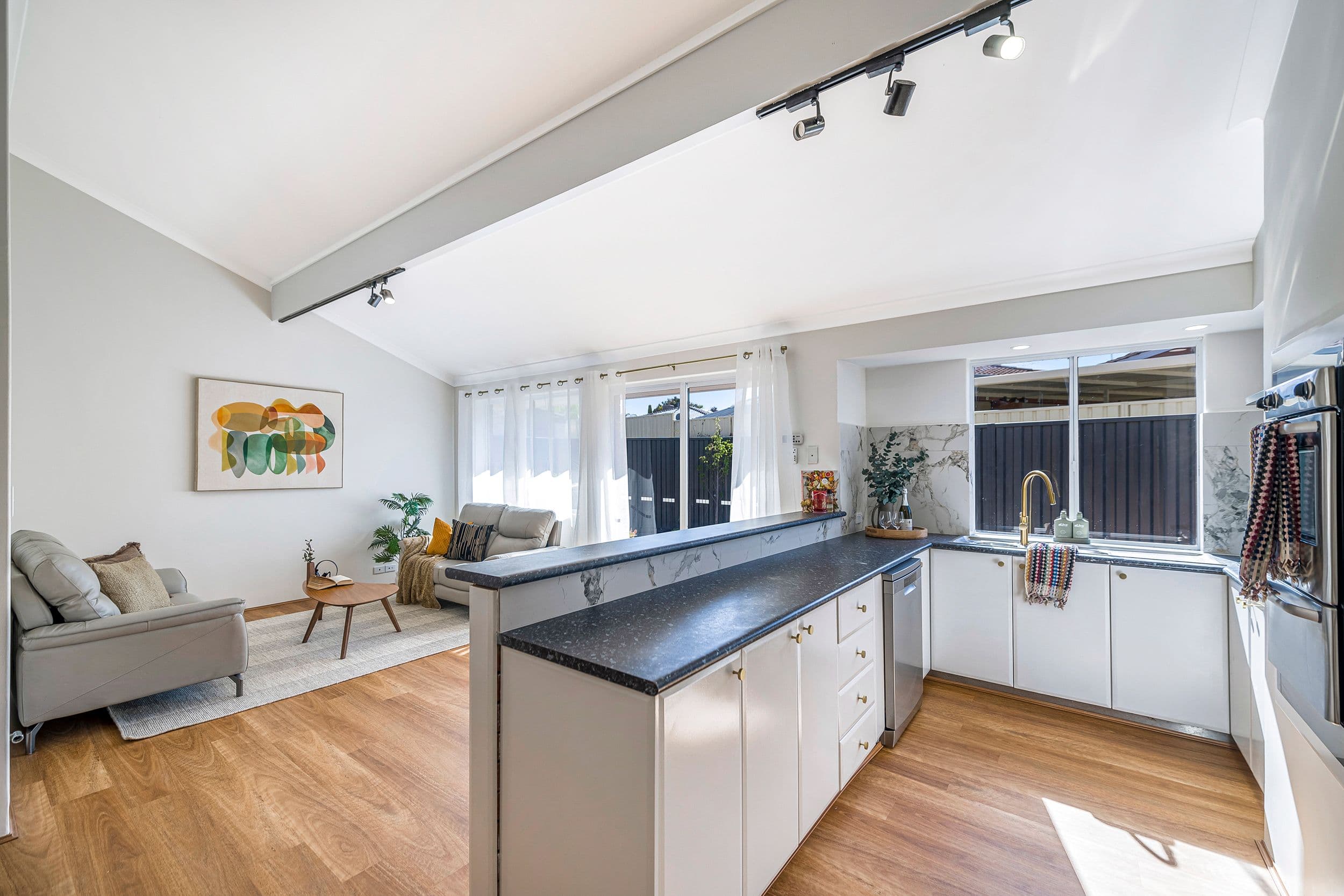 5 Compass Place, Ballajura WA 6066, Ballajura - Image 1