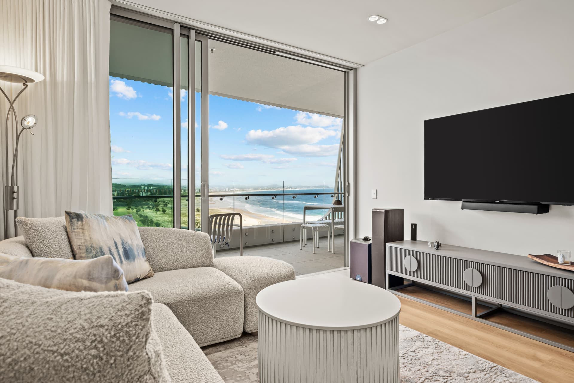 1207/4 Miles Street, Coolangatta, QLD, 4225, Coolangatta - Thumbnail 2