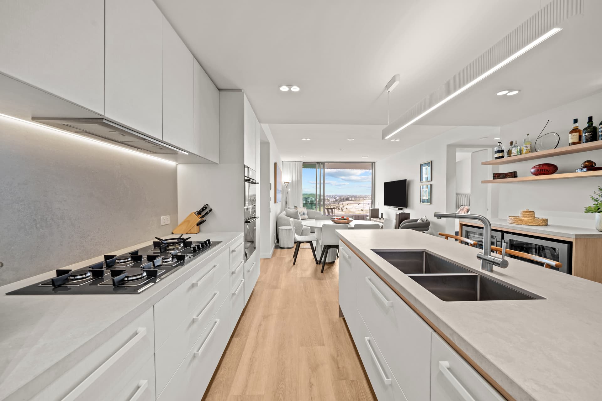 1207/4 Miles Street, Coolangatta, QLD, 4225, Coolangatta - Thumbnail 6