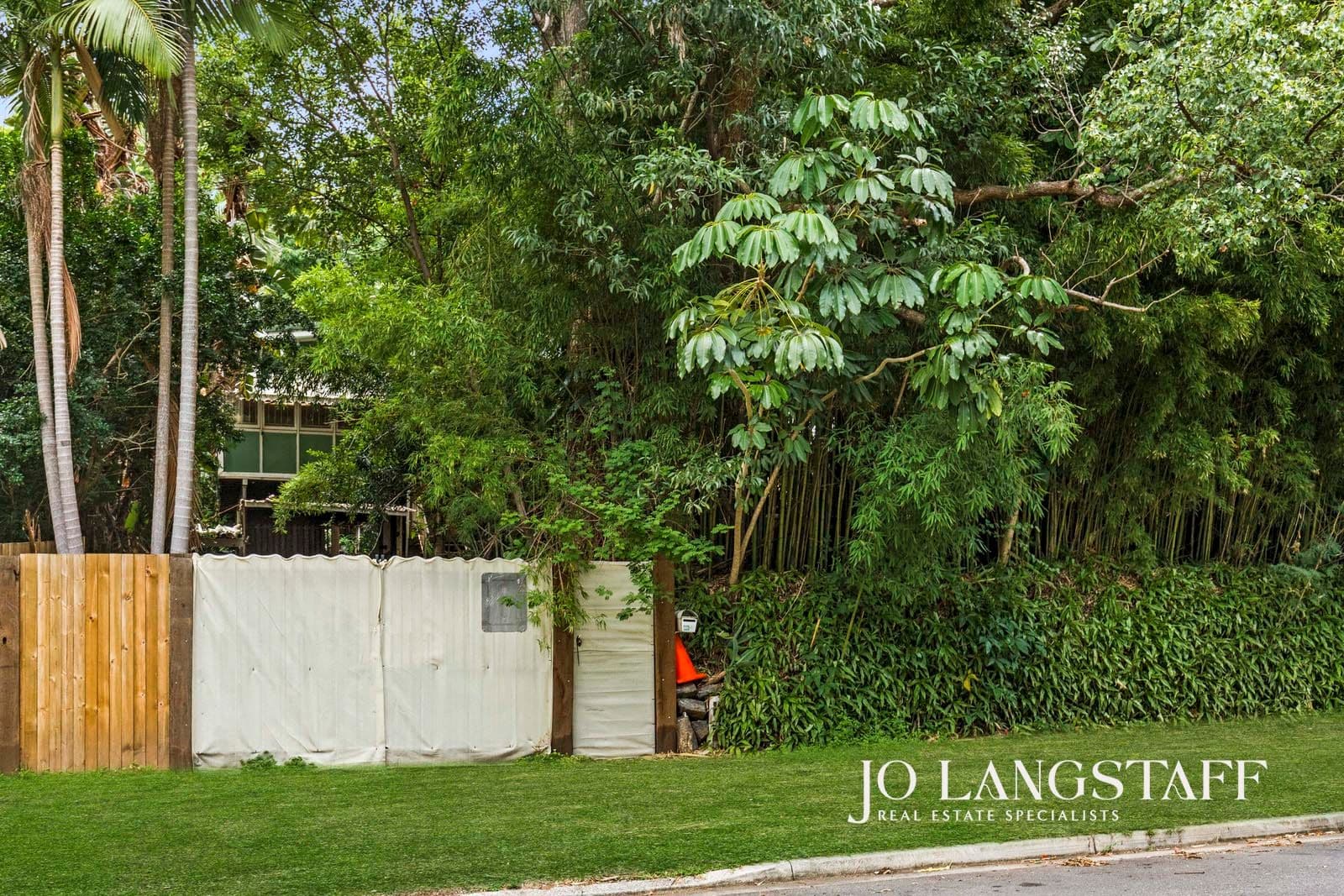23 Akuna Street, Kenmore QLD 4069, Kenmore - Thumbnail 5