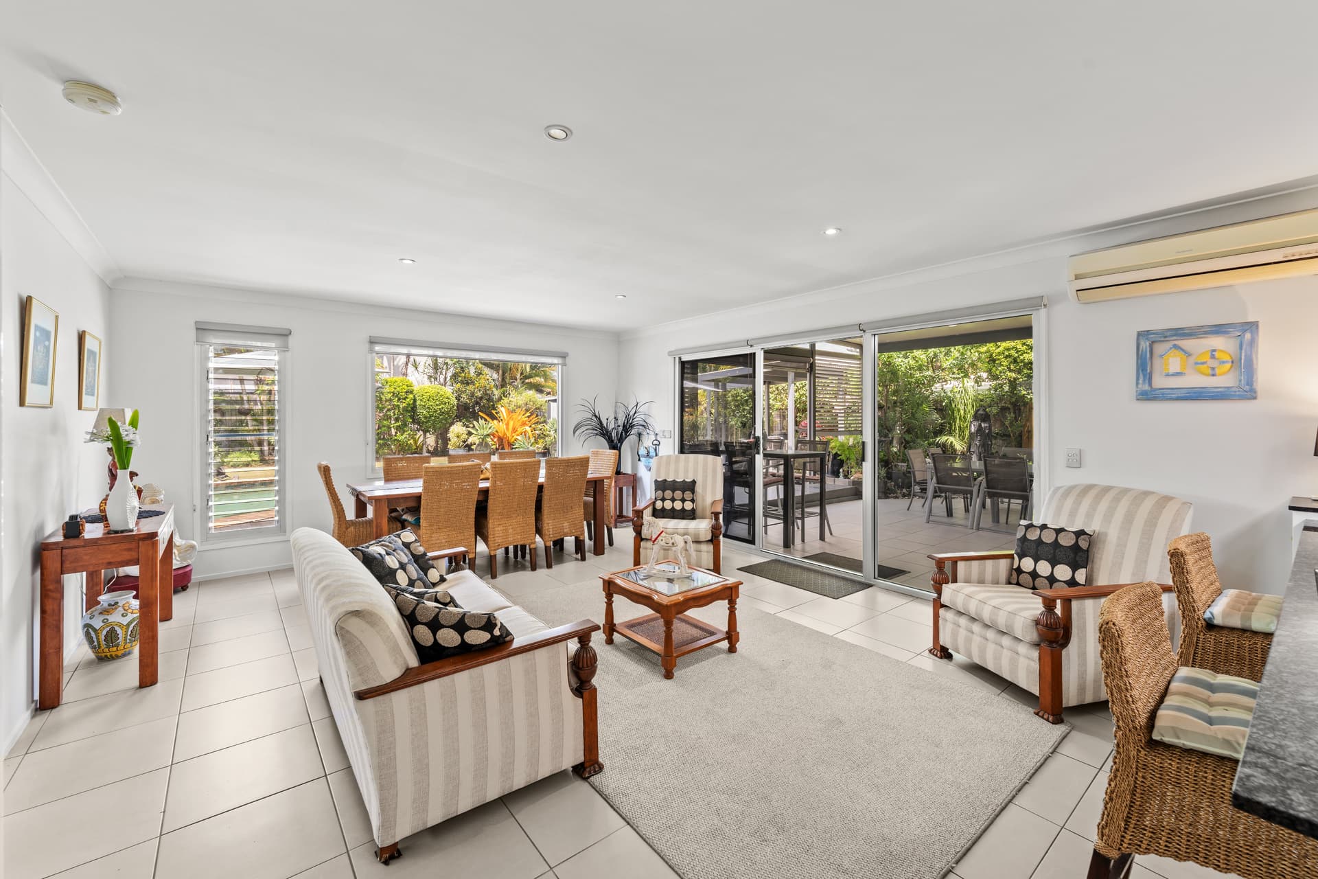 91 Oceanic  Drive, Mermaid Waters, QLD, 4218, Mermaid Waters - Thumbnail 8