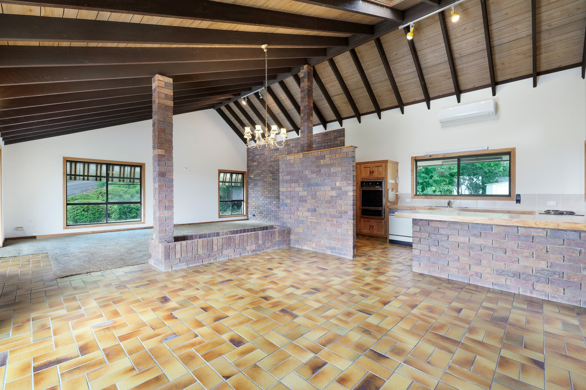 39 Tarrant Drive, Mudgeeraba, QLD, 4213, Mudgeeraba - Thumbnail 5