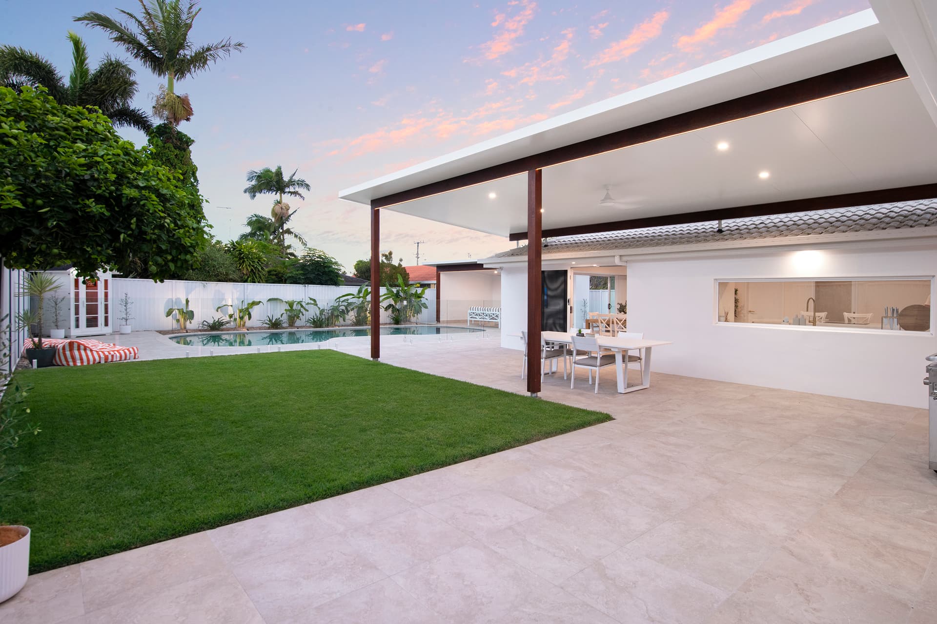 13 Darnay Road, Broadbeach Waters, QLD, 4218, Broadbeach Waters - Thumbnail 3