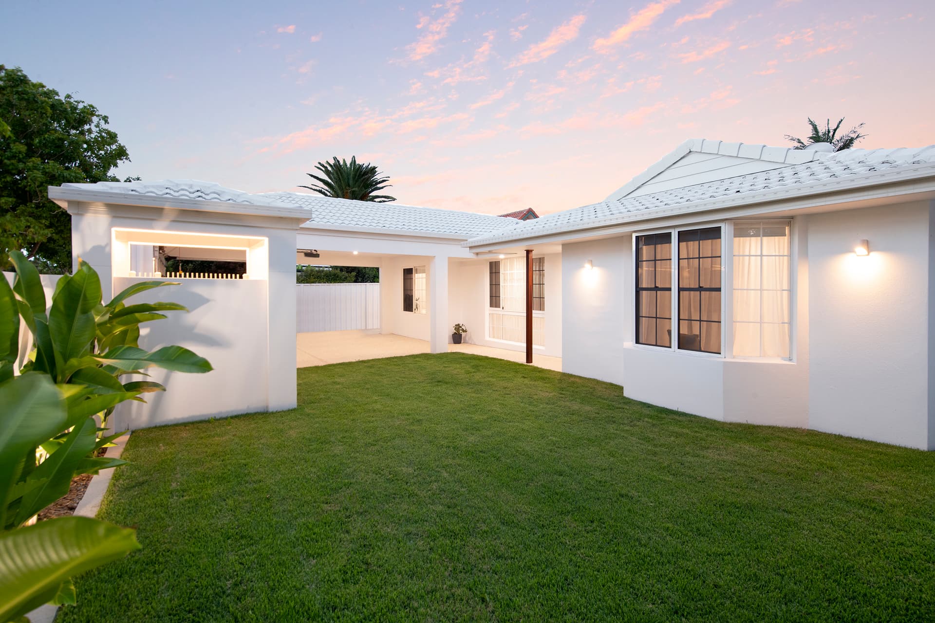13 Darnay Road, Broadbeach Waters, QLD, 4218, Broadbeach Waters - Thumbnail 4