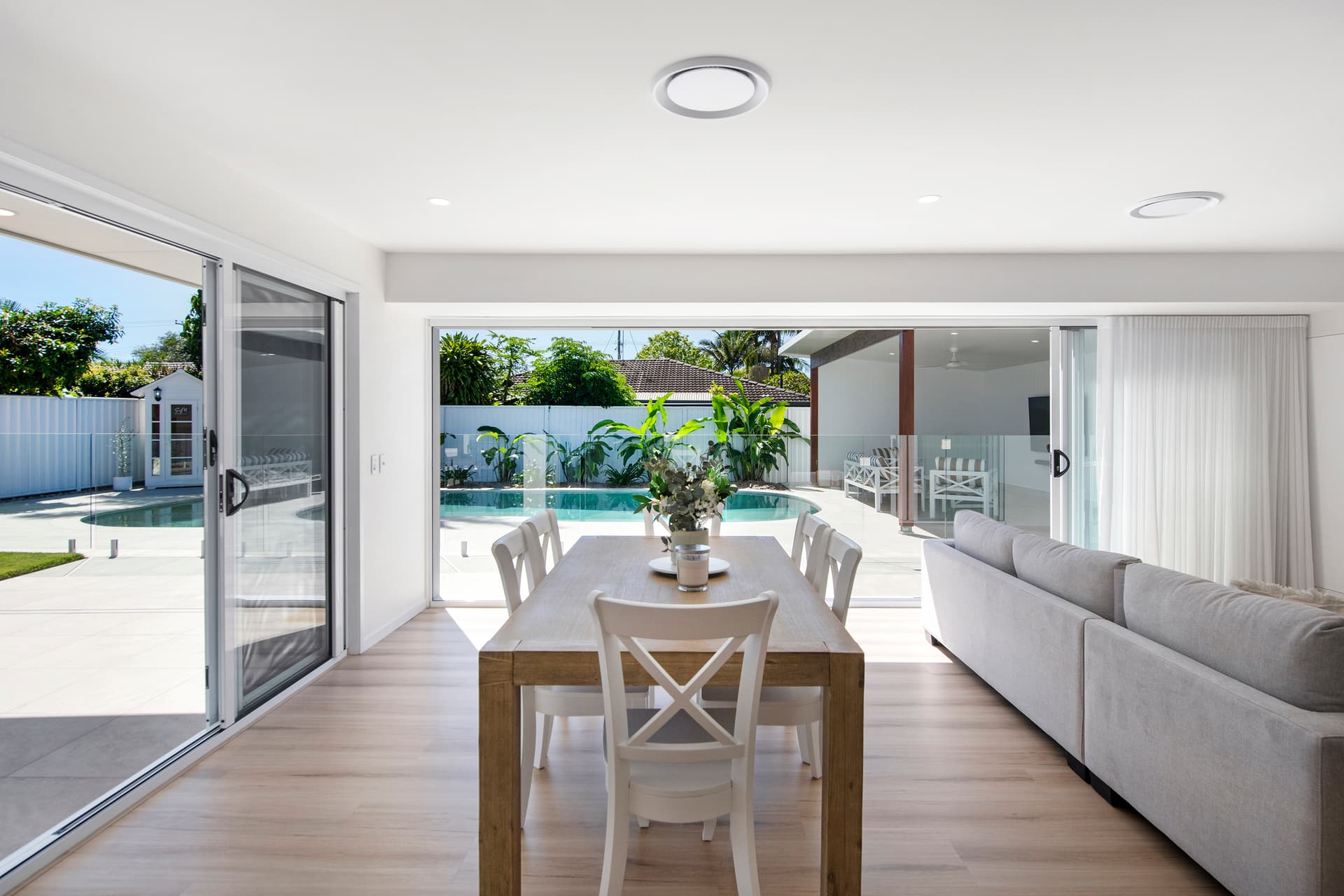13 Darnay Road, Broadbeach Waters, QLD, 4218, Broadbeach Waters - Thumbnail 8